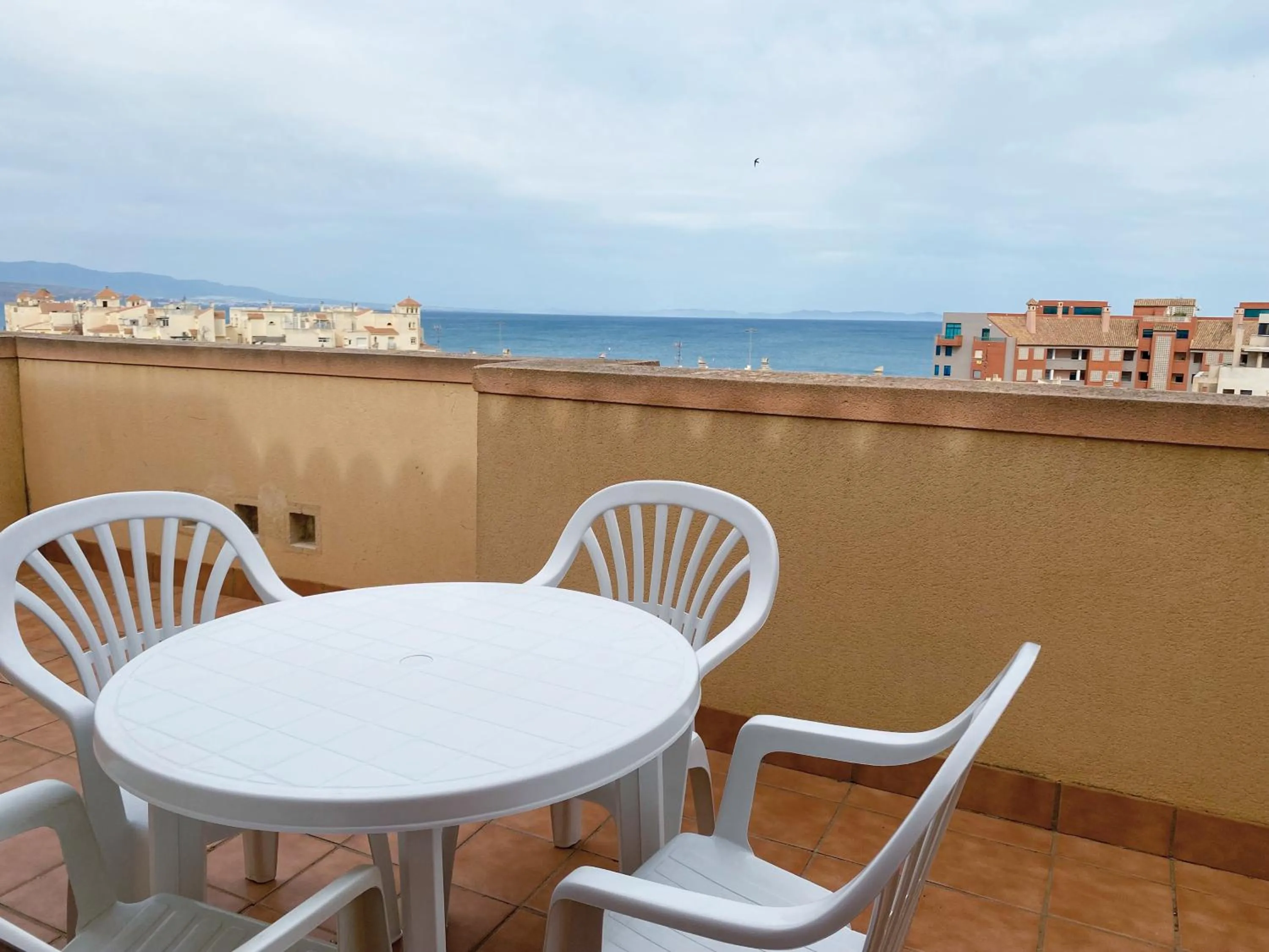 Two-Bedroom Penthouse Apartment with Sea view in Apartamentos Maracay