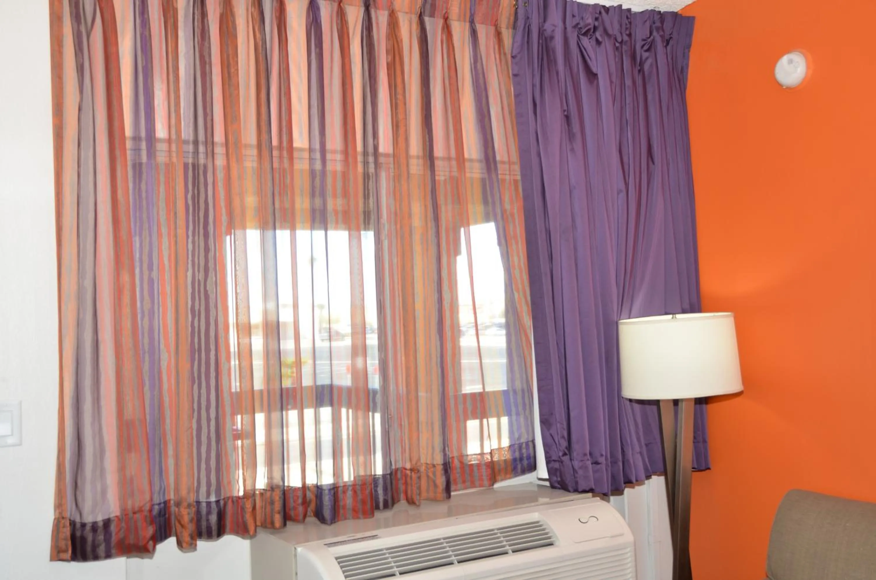 King Room - Non-Smoking in Howard Johnson by Wyndham Yuma