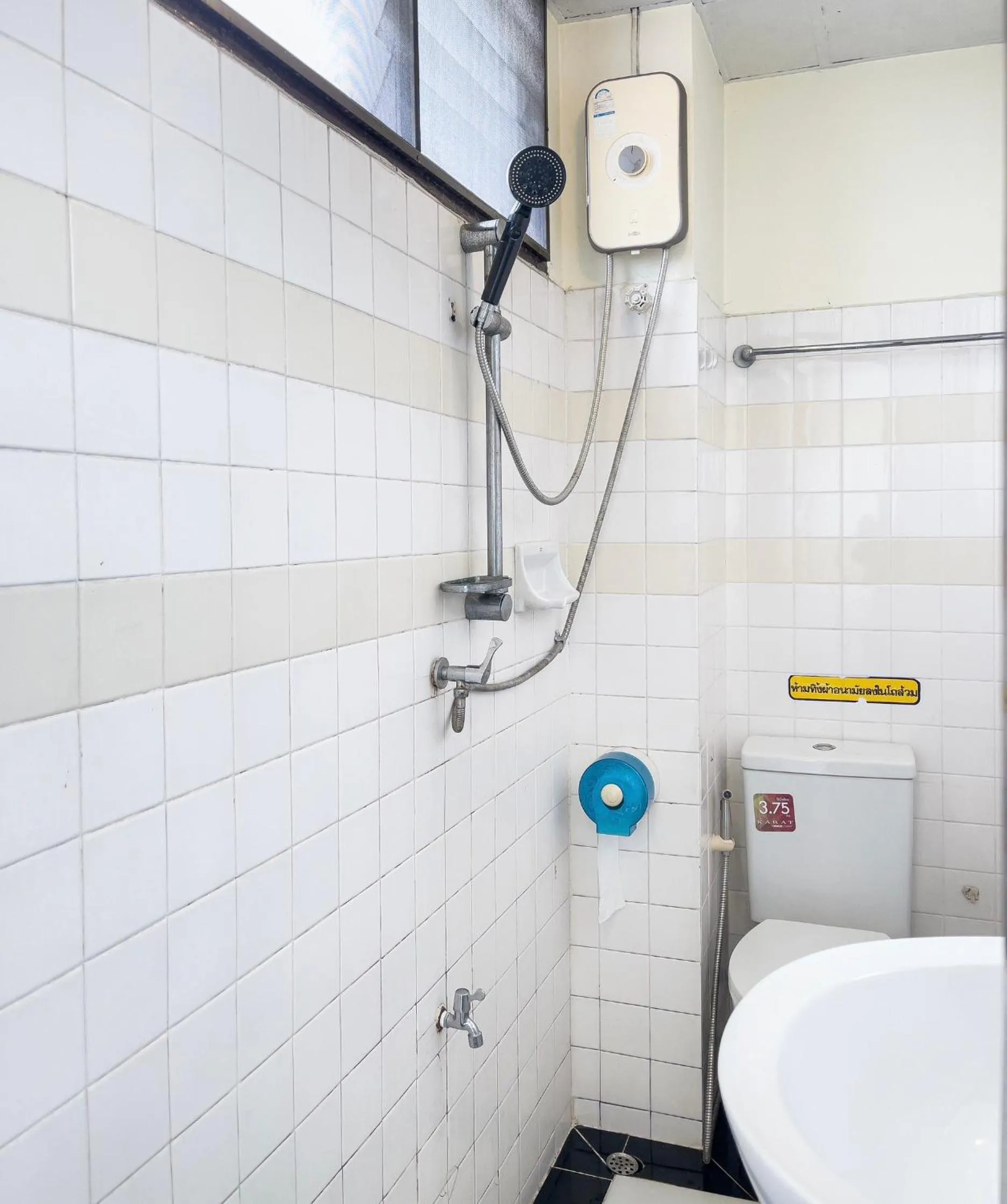 Superior Queen Room in Baik Suite