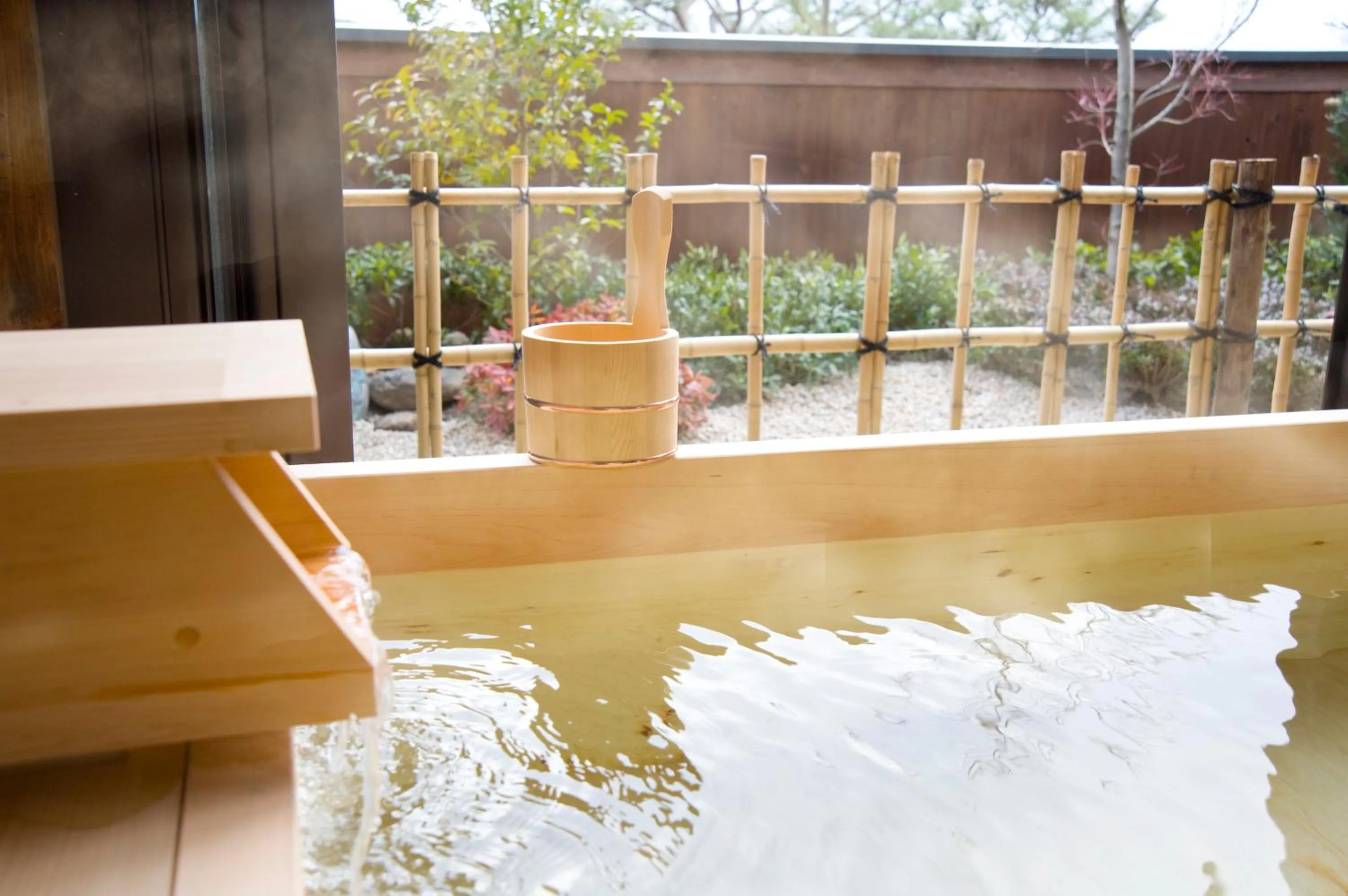 Japanese-Style Room with Open-Air Bath in Mikasa