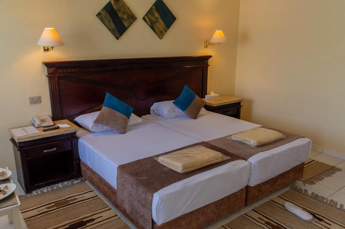 Standard Twin Room with Pool View - single occupancy in Cataract Resort & Aqua Park Naama Bay