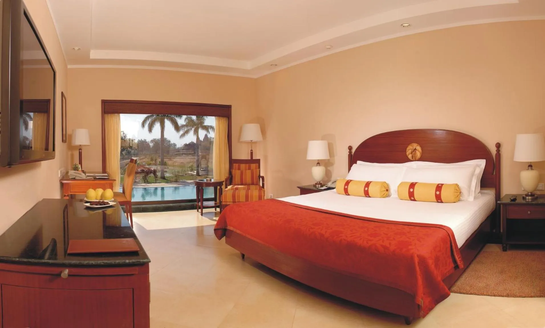 Lalit Temple view King Bed - Free WiFi in The Lalit Temple View