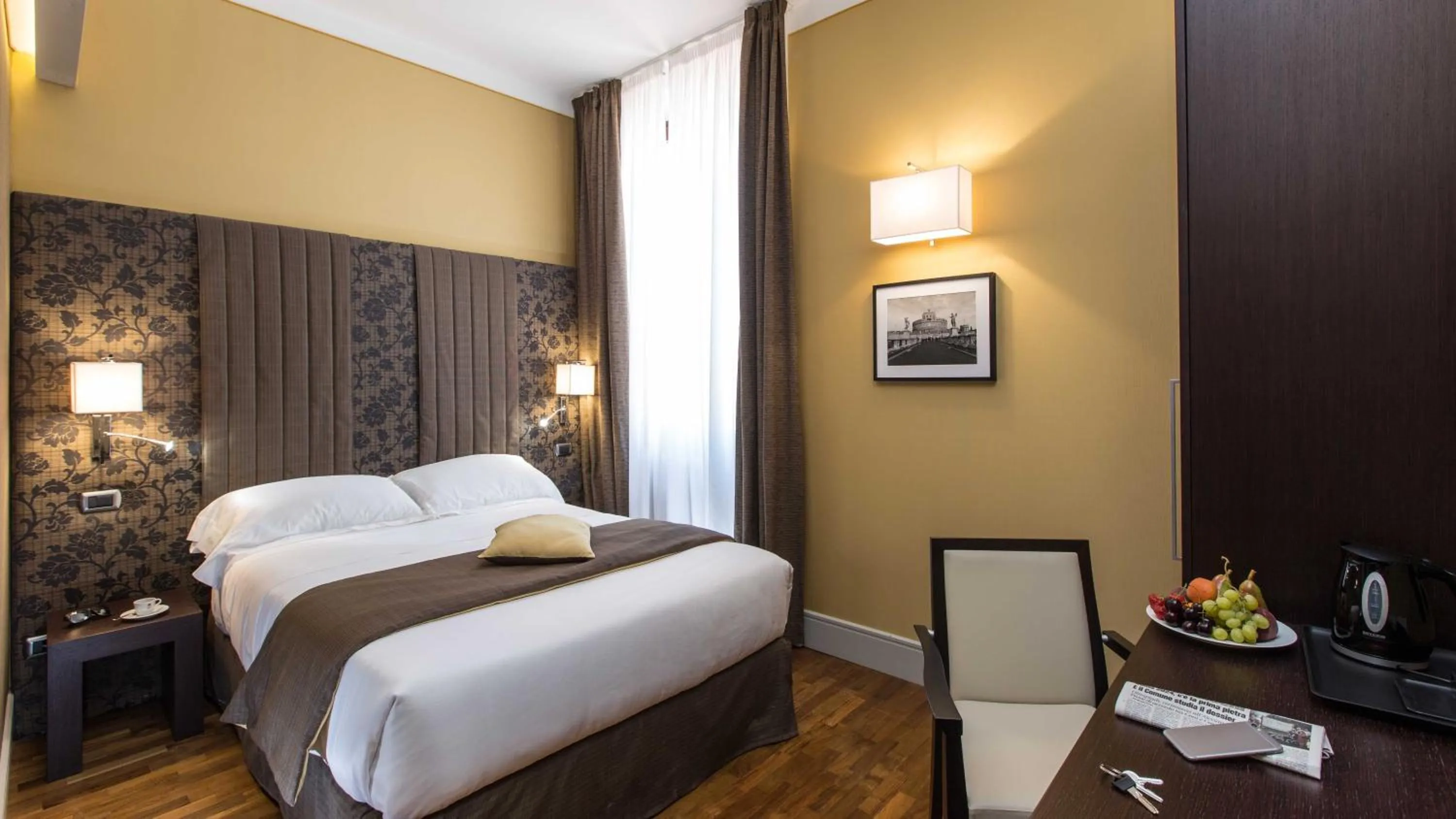 Small Double Room in Monti Palace Hotel
