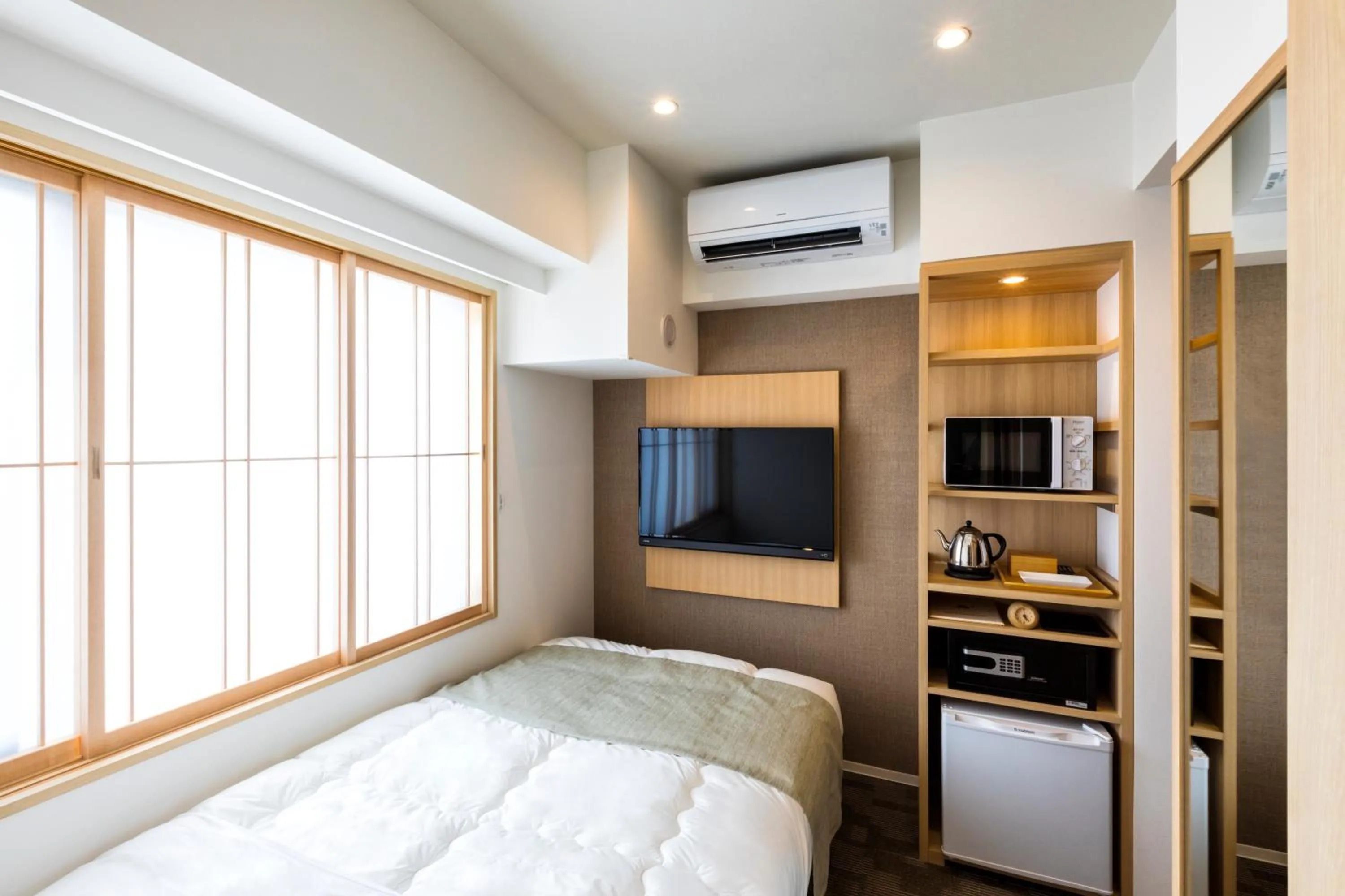 Standard Single Room with Shower - single occupancy - Non-Smoking in New Tomakomai Prince Hotel NAGOMI