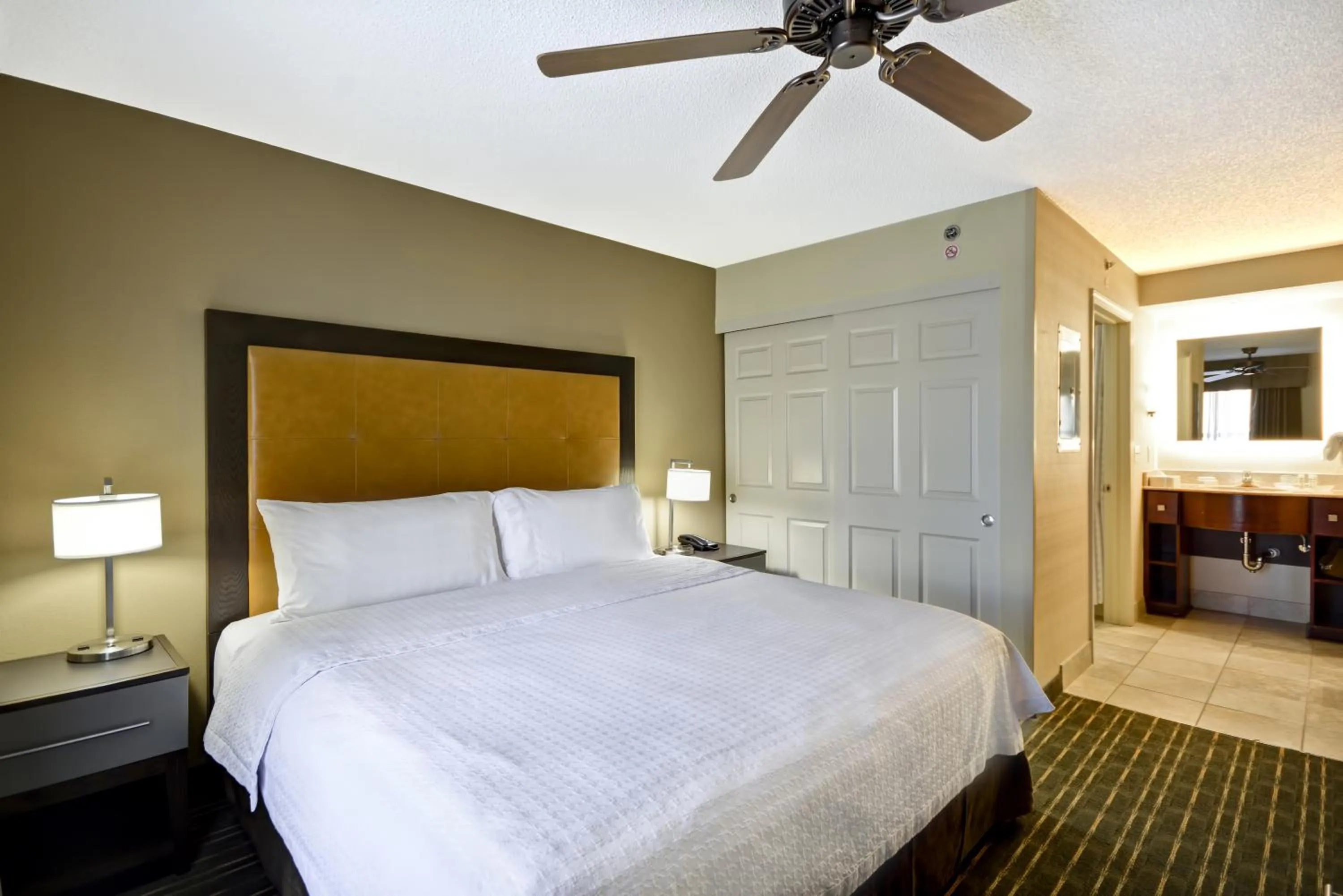 One-Bedroom King Suite - Non-Smoking in Homewood Suites Durham-Chapel Hill I-40