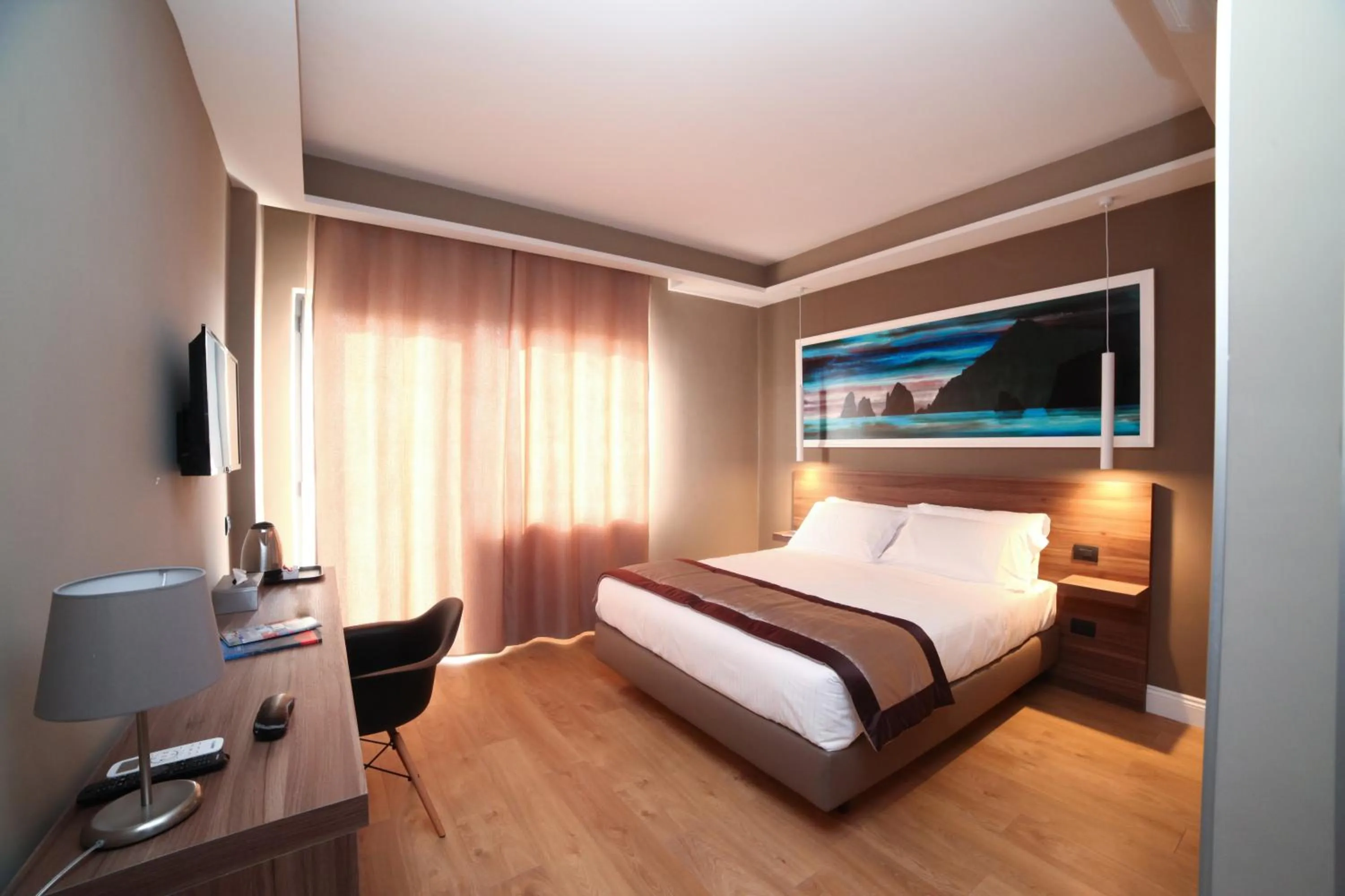 Superior King Room in 7th Floor Suite