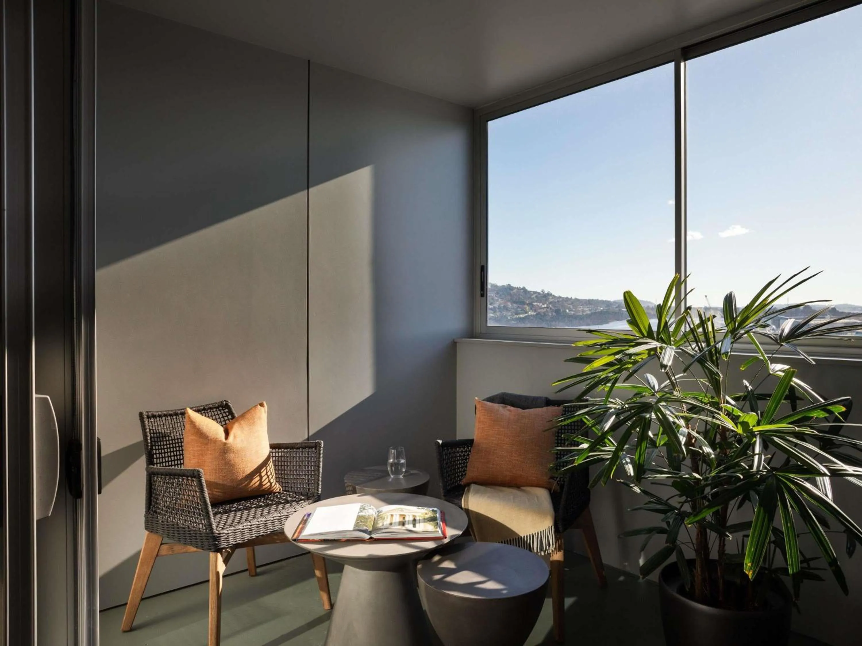 Tamar River Suite in Peppers Silo Launceston