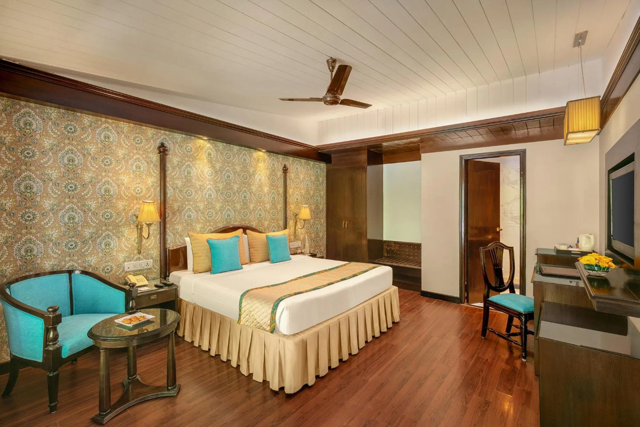 Premium Room with complimentary shuttle to Mall Road till 7 pm in Shervani Hilltop Resort