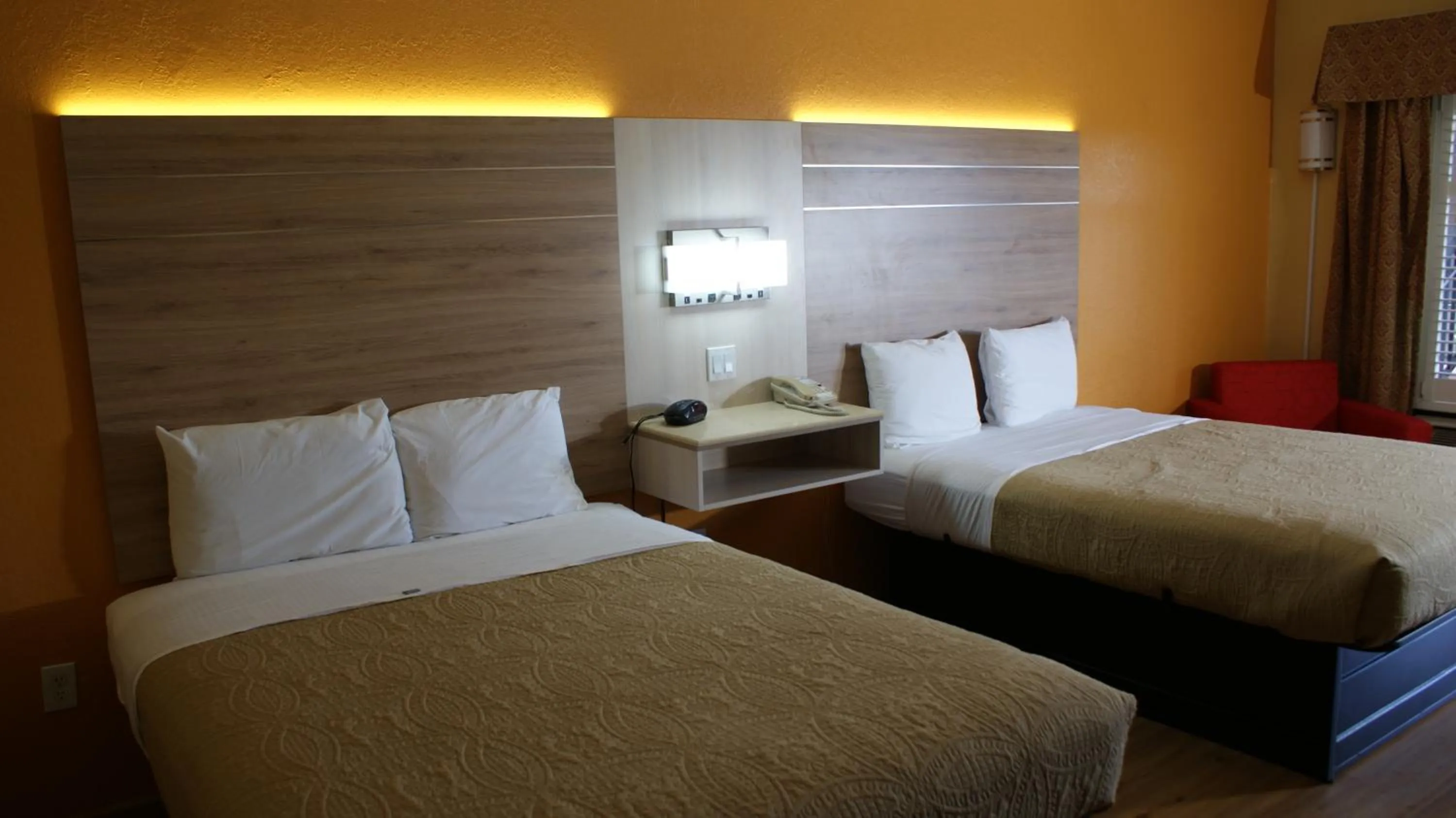 Deluxe Queen Room with Two Queen Beds - Non-Smoking in Home Town Inn & Suites