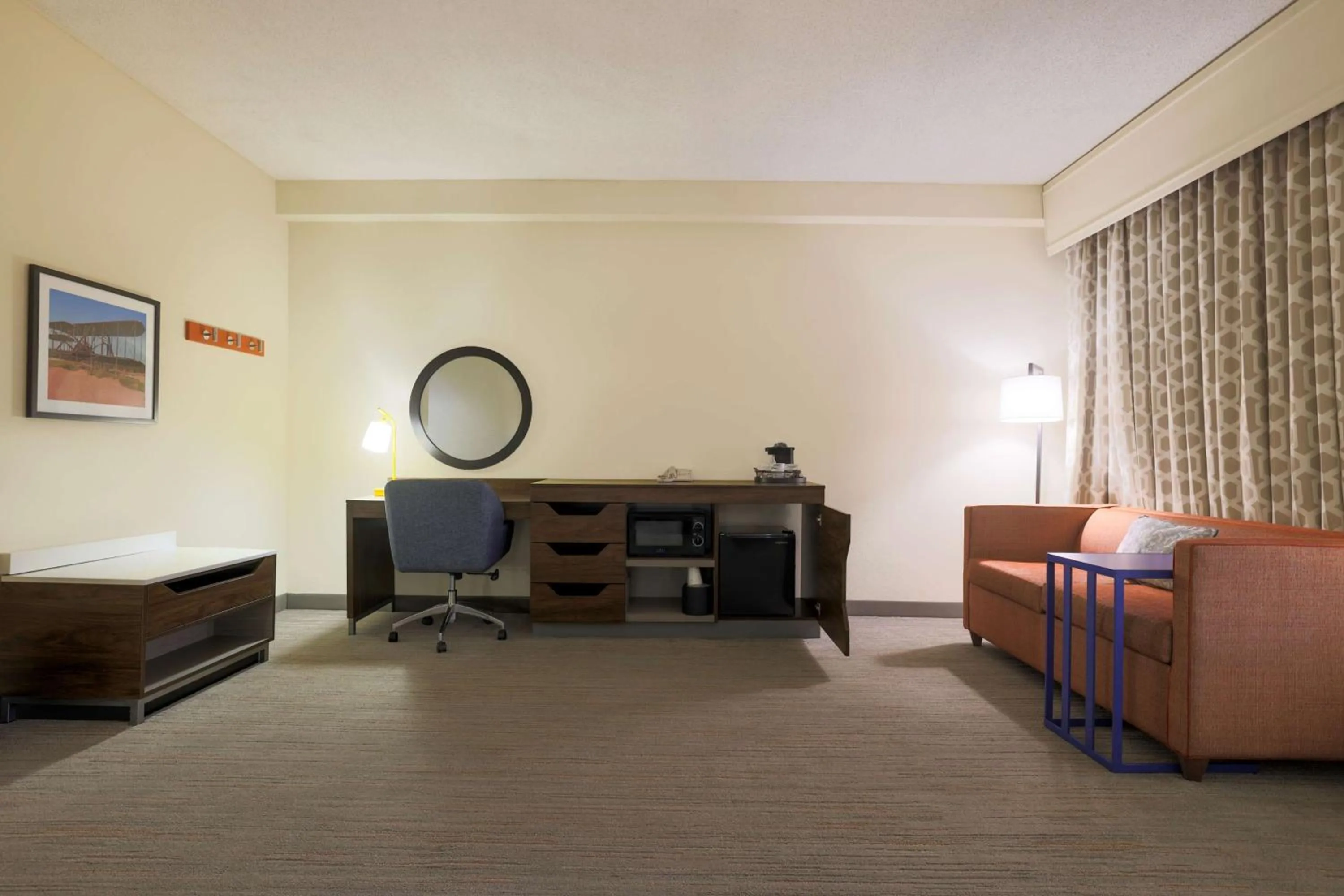 One-Bedroom King Suite - Non-Smoking in Hampton Inn Raleigh/Garner