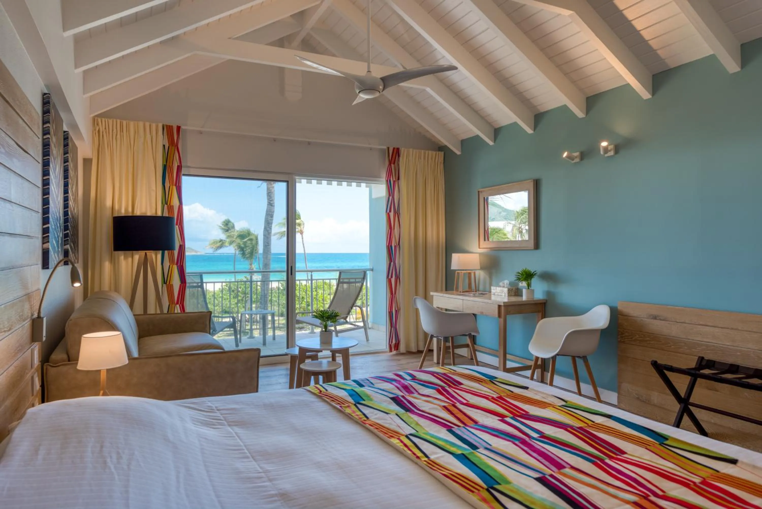 Deluxe Suite with Sea View in La Playa Orient Bay
