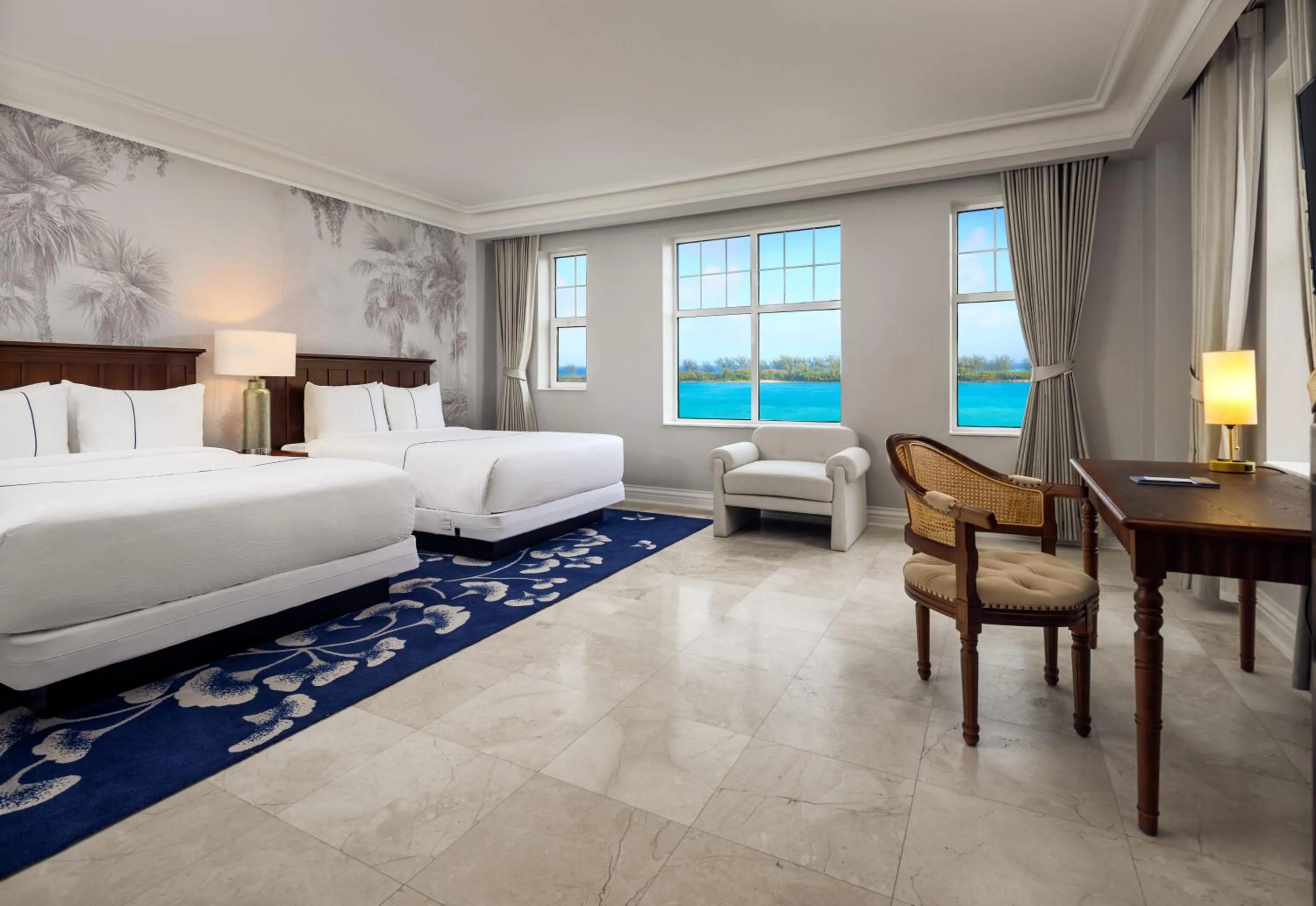 Quadruple Room with Sea View in British Colonial Nassau