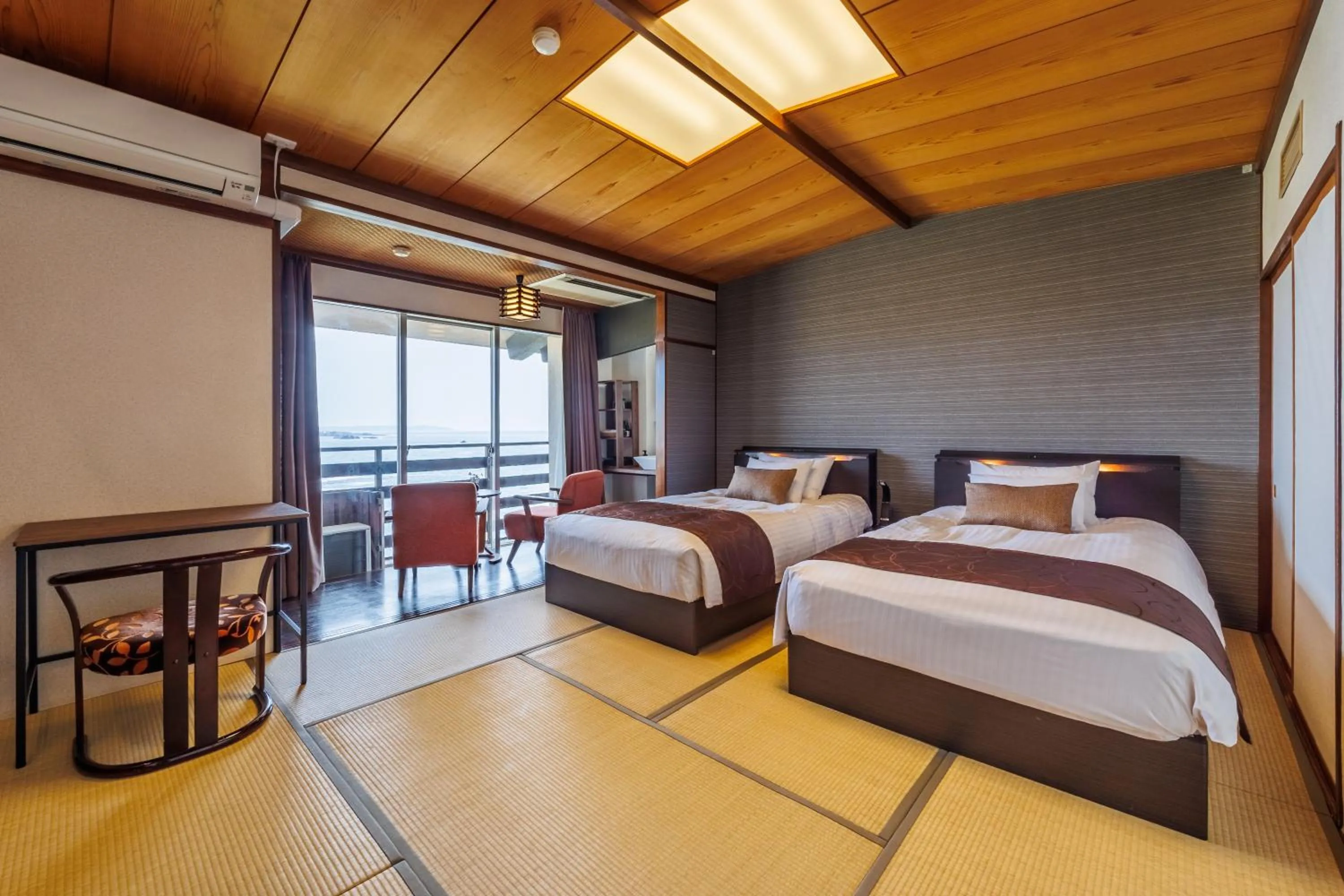 Japanese-Style Twin Room with Ocean View (2 adult) in Sado Resort Hotel Azuma