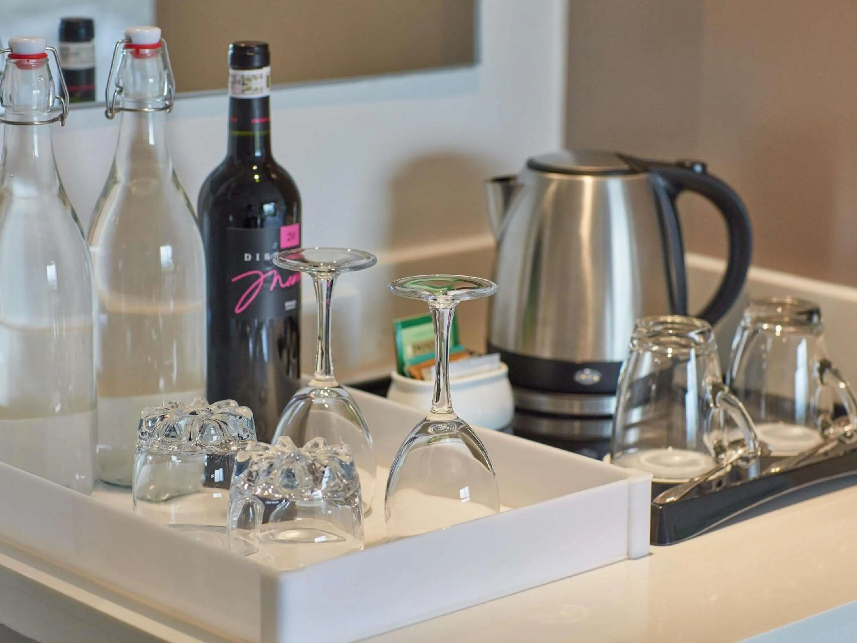 Deluxe Twin Room with Atrium View in Mövenpick Hotel Mactan Island Cebu