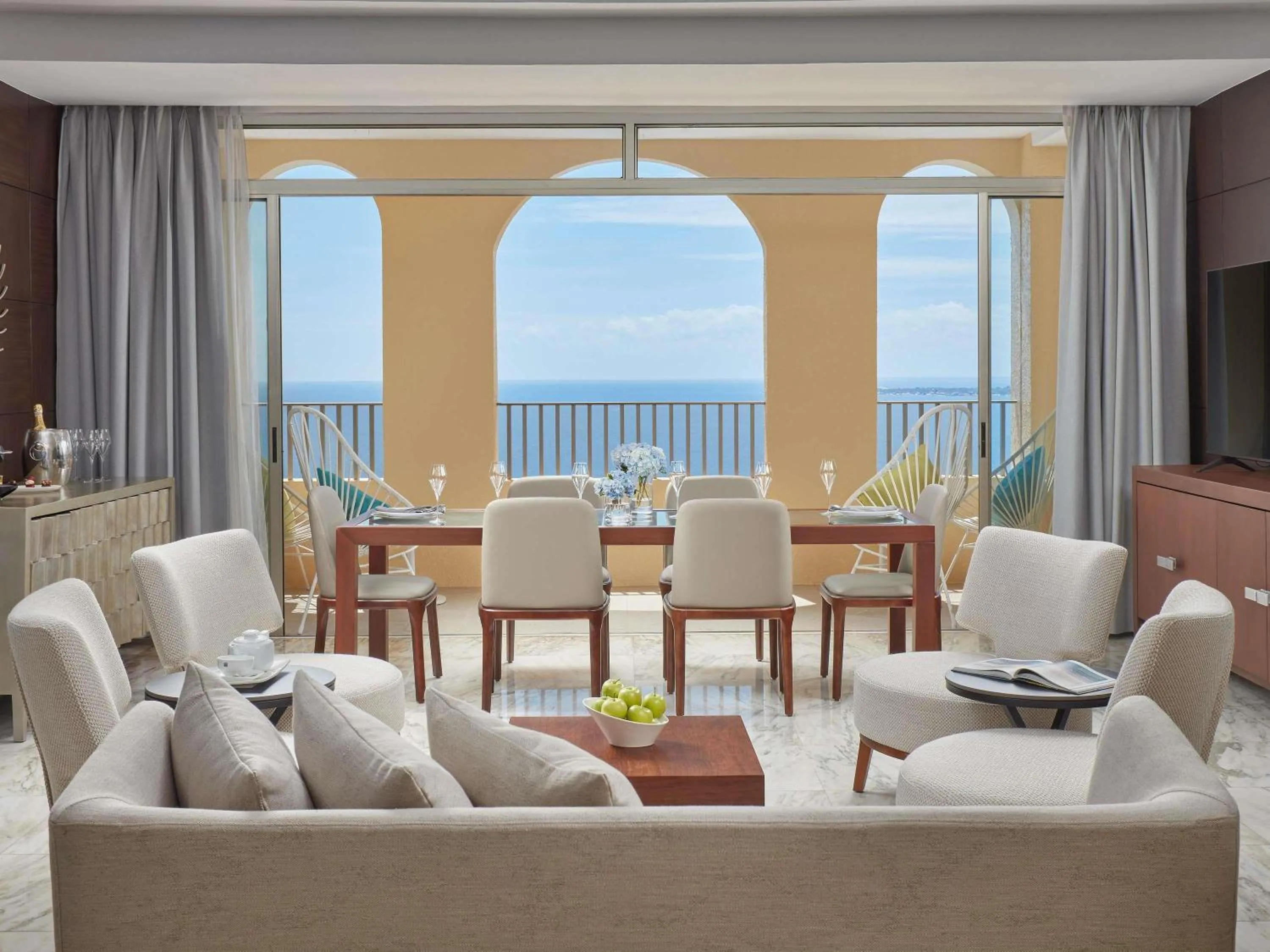 Presidential Suite in Mövenpick Hotel Mactan Island Cebu