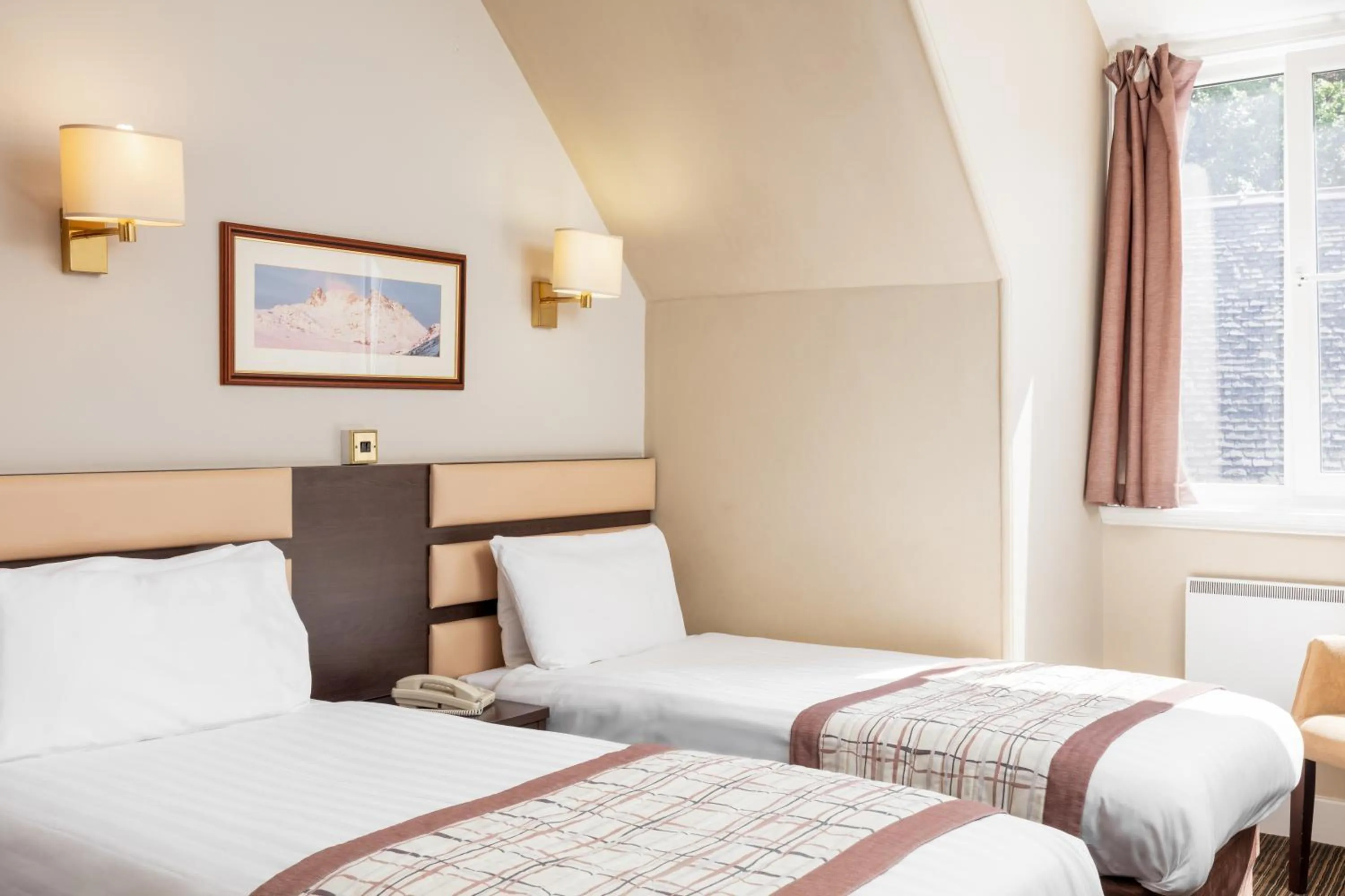 Twin Room in Arrochar Hotel 'A Bespoke Hotel'