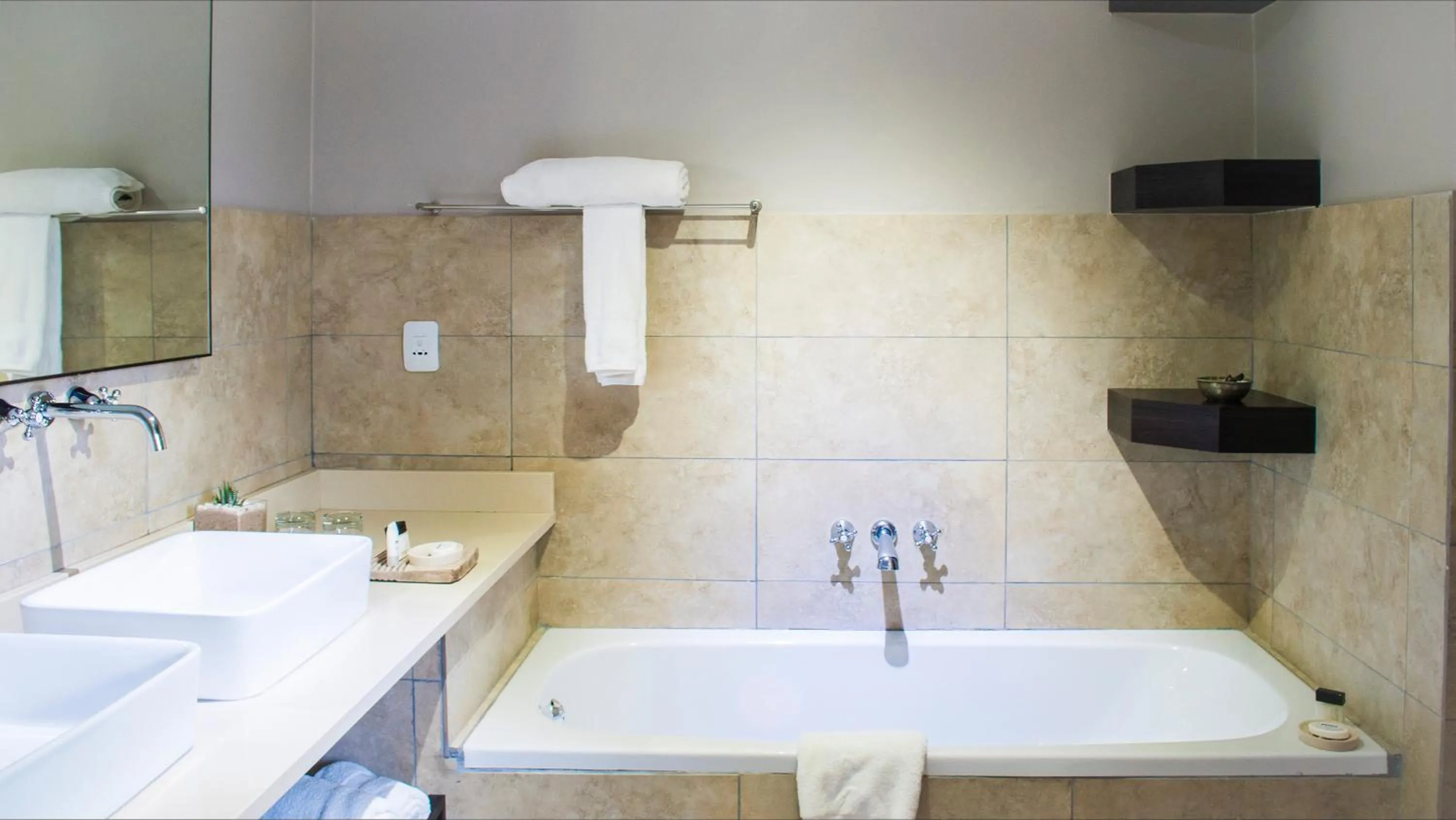 Luxury Room - single occupancy in The Blades