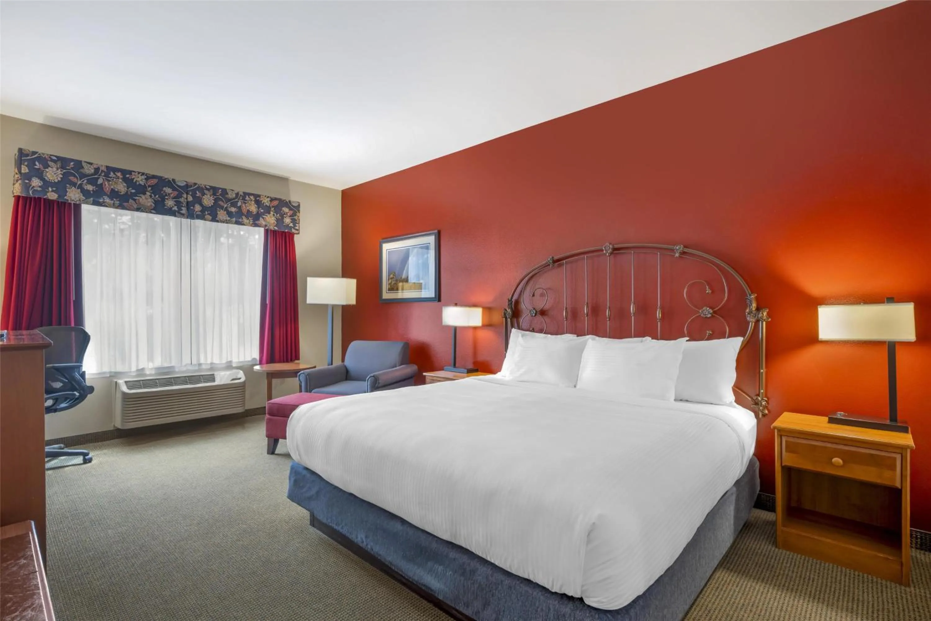 King Room - Non-Smoking in Best Western Bronco Inn