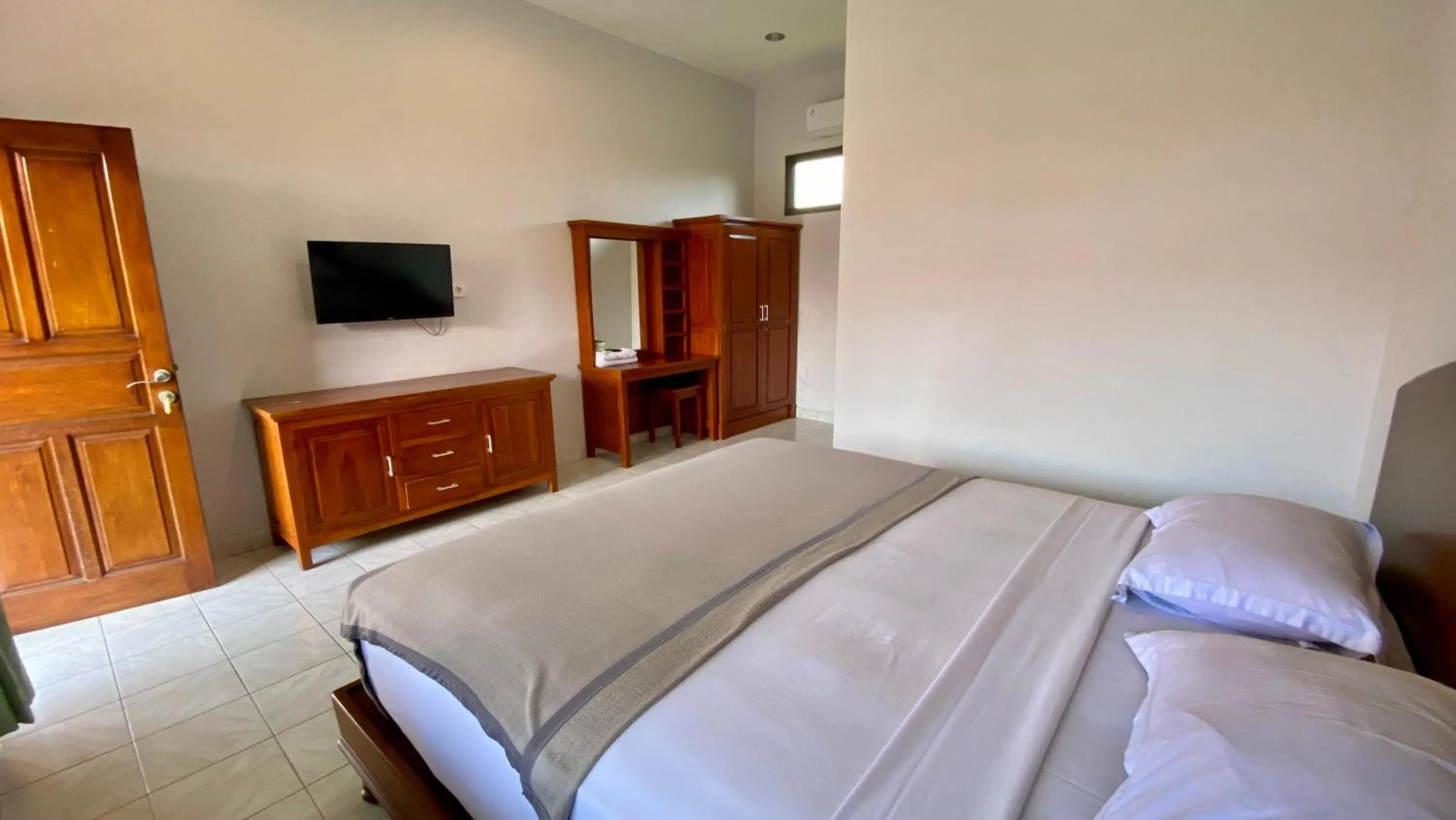 Superior Double or Twin Room - 3rd Floor in Simpang Inn Hotel
