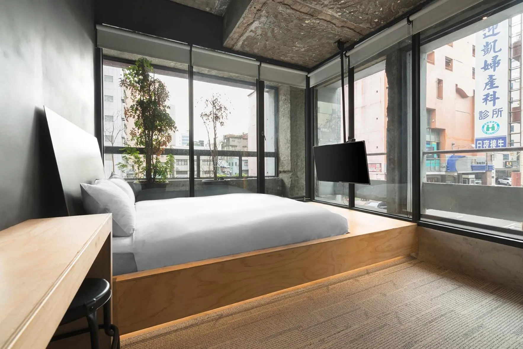 Classic Room with City View in SOF Hotel