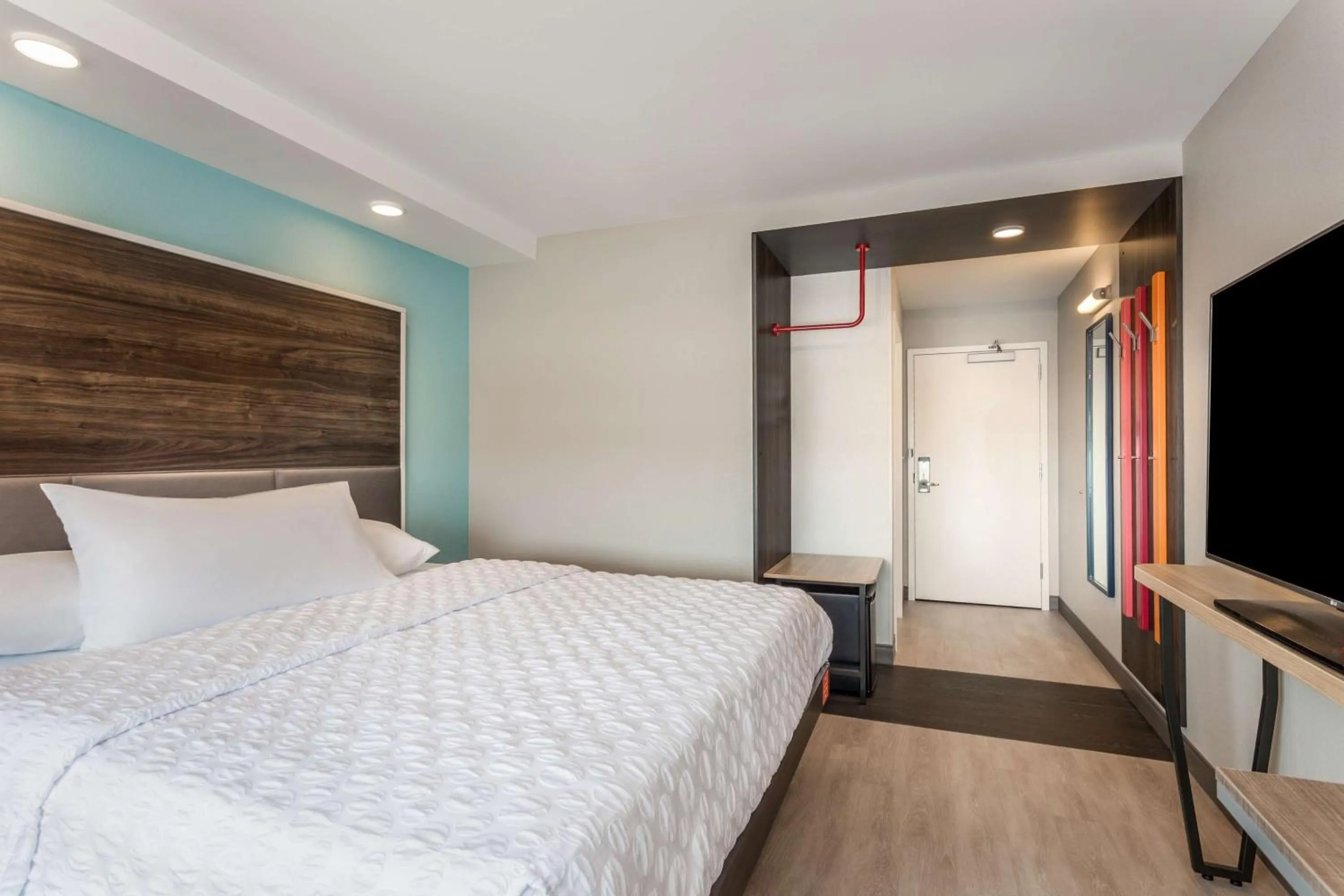 King Room in Tru By Hilton Madison West