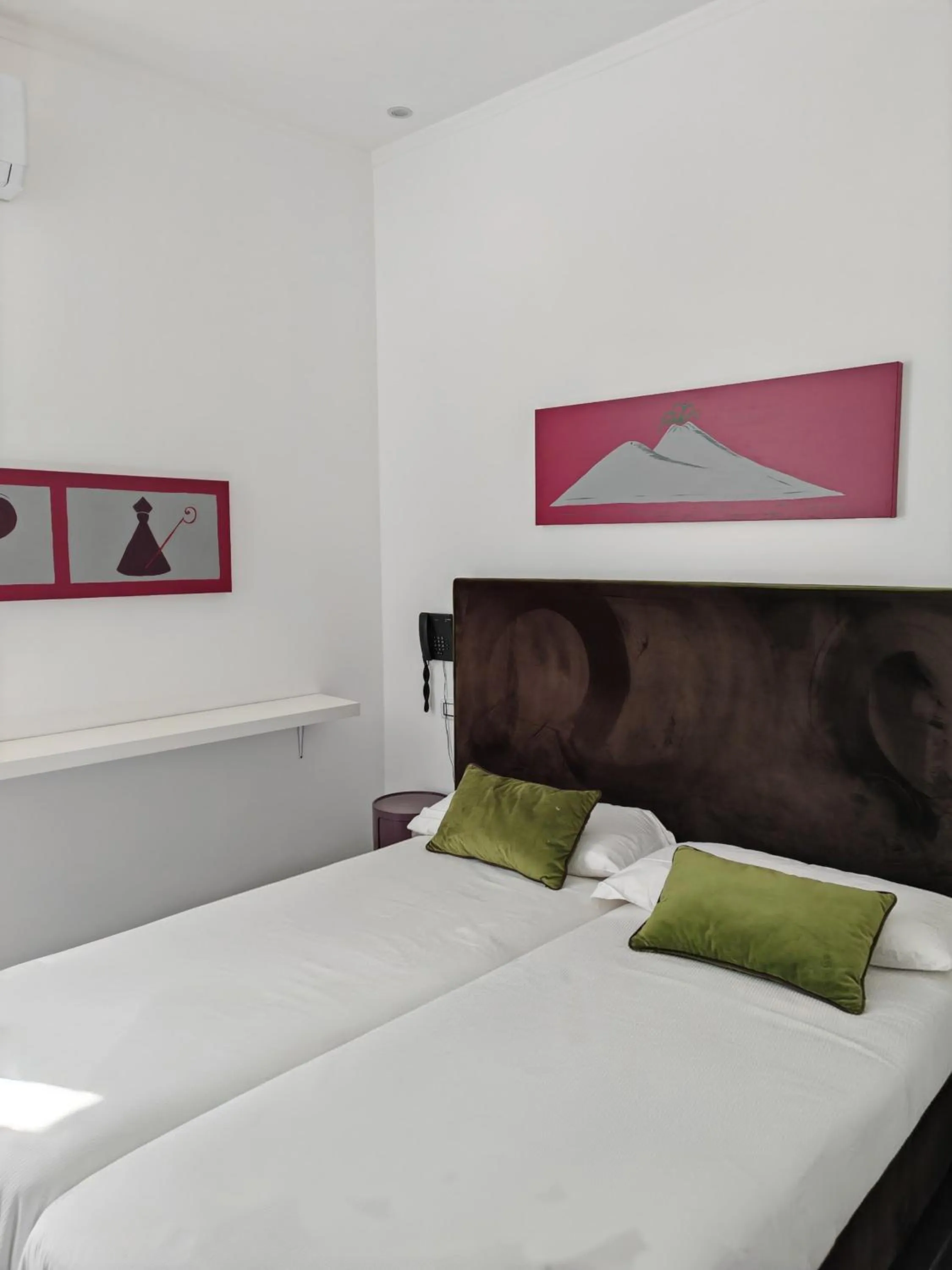 Standard Twin Room in Art Street Hotel