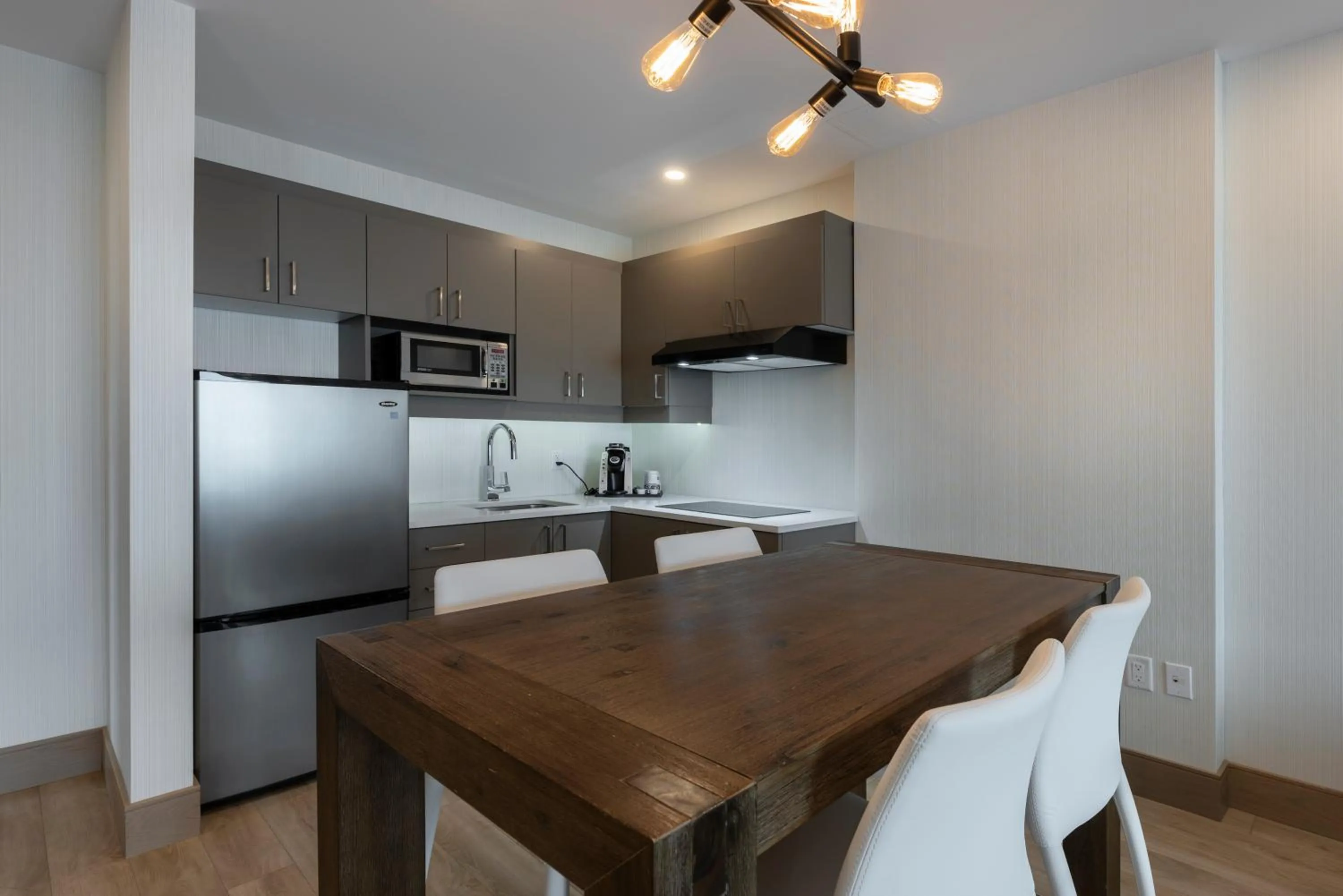 Executive Suite in Holiday Inn Express & Suites Moncton by IHG