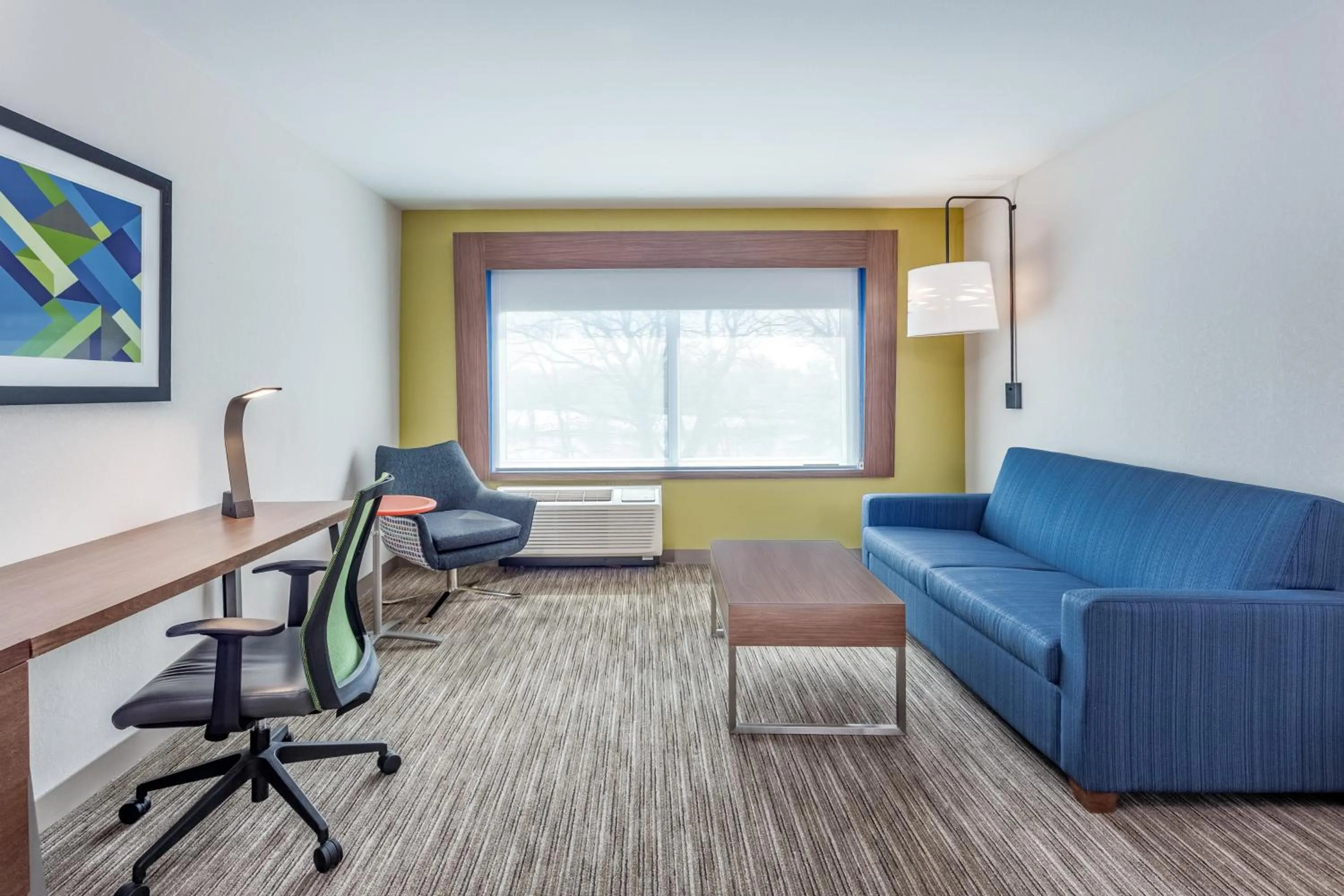King Suite with Sofa Bed in Holiday Inn Express & Suites Hammond by IHG