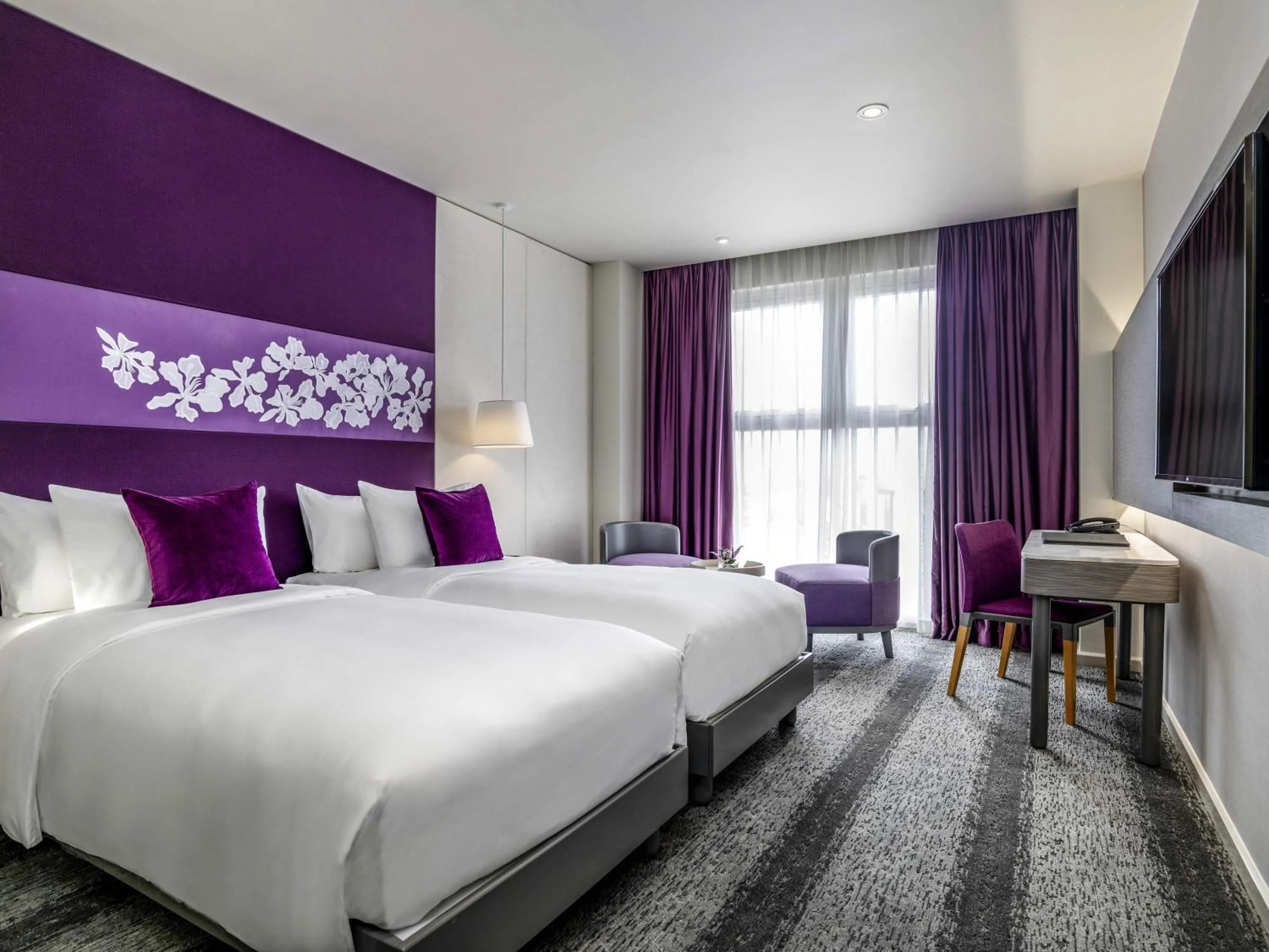 Privilege Twin Room - Privilege Lounge Access in Mercure Hai Phong