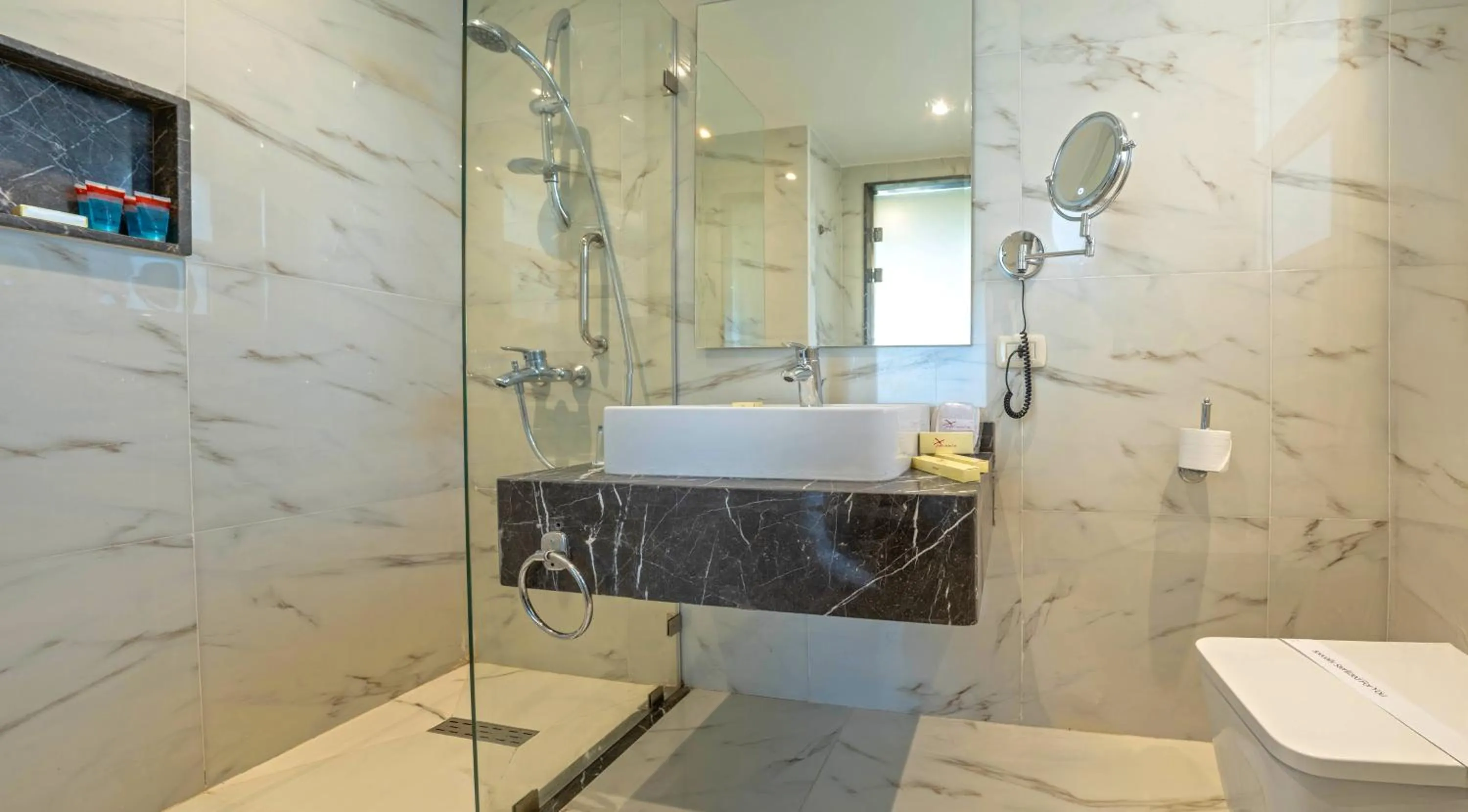 Superior Quadruple Room in Xperience Kiroseiz Parkland