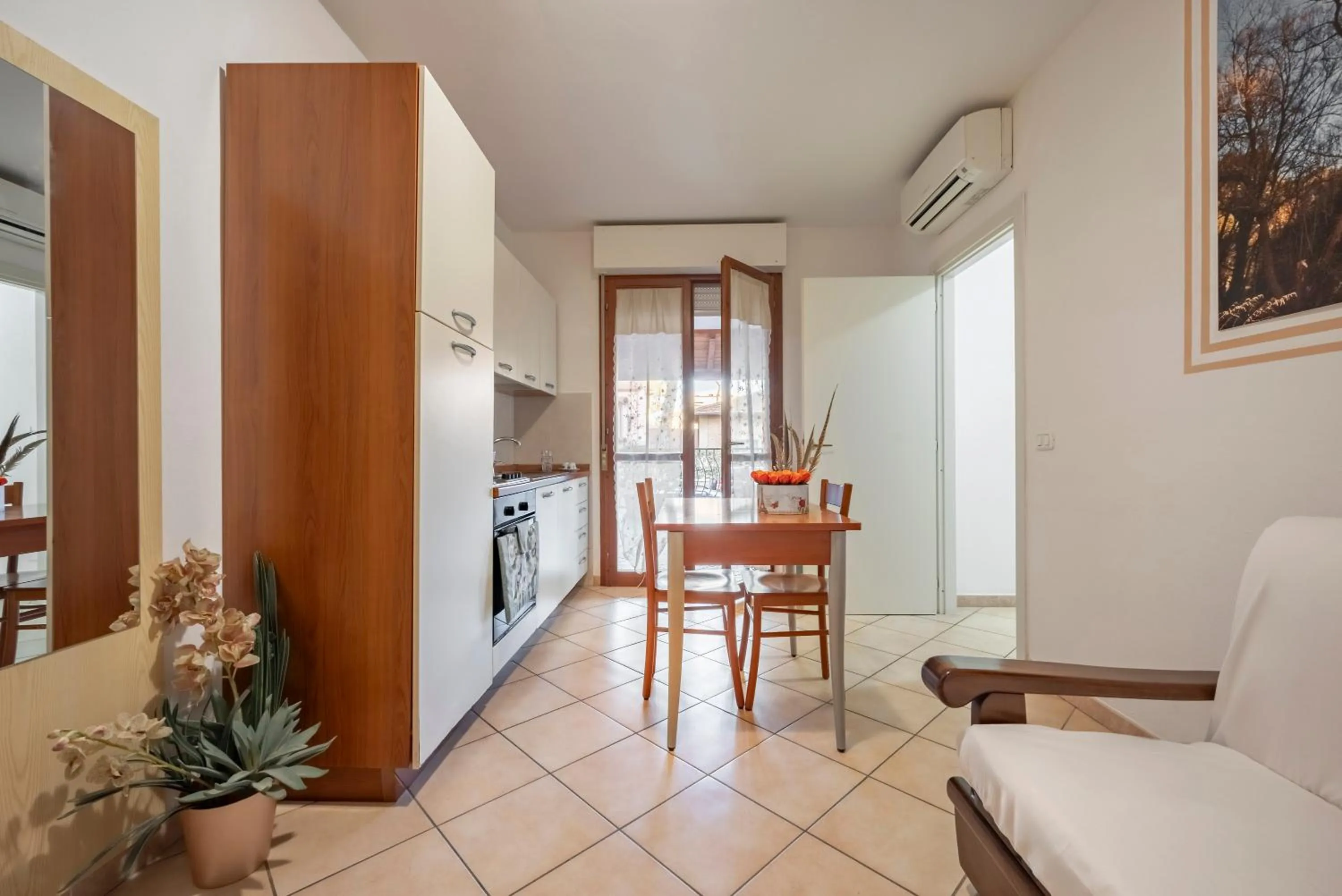 Two-Bedroom Apartment in Lola Piccolo Hotel e Appartamenti