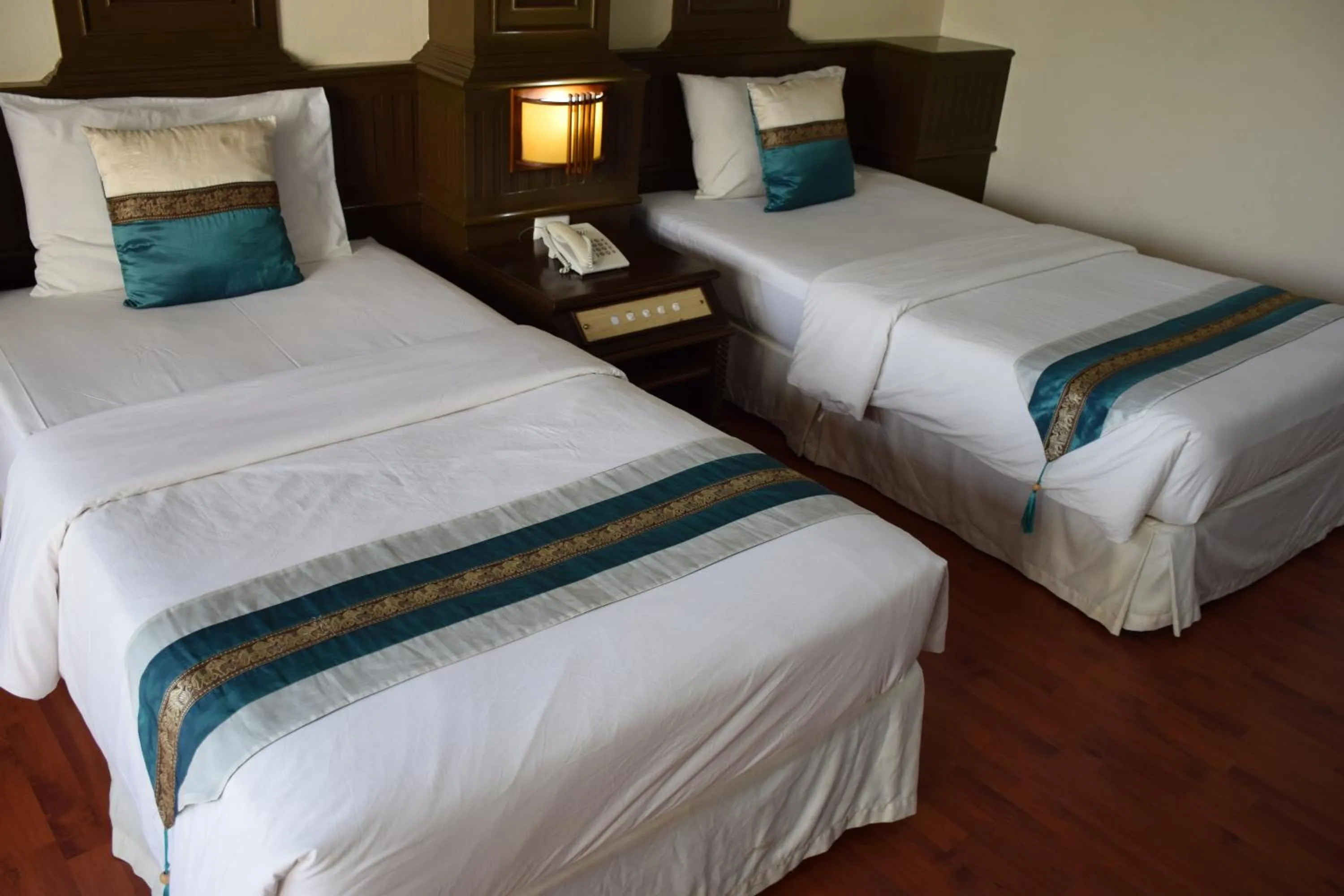 Superior Twin Room in Phi Phi Island Cabana Hotel
