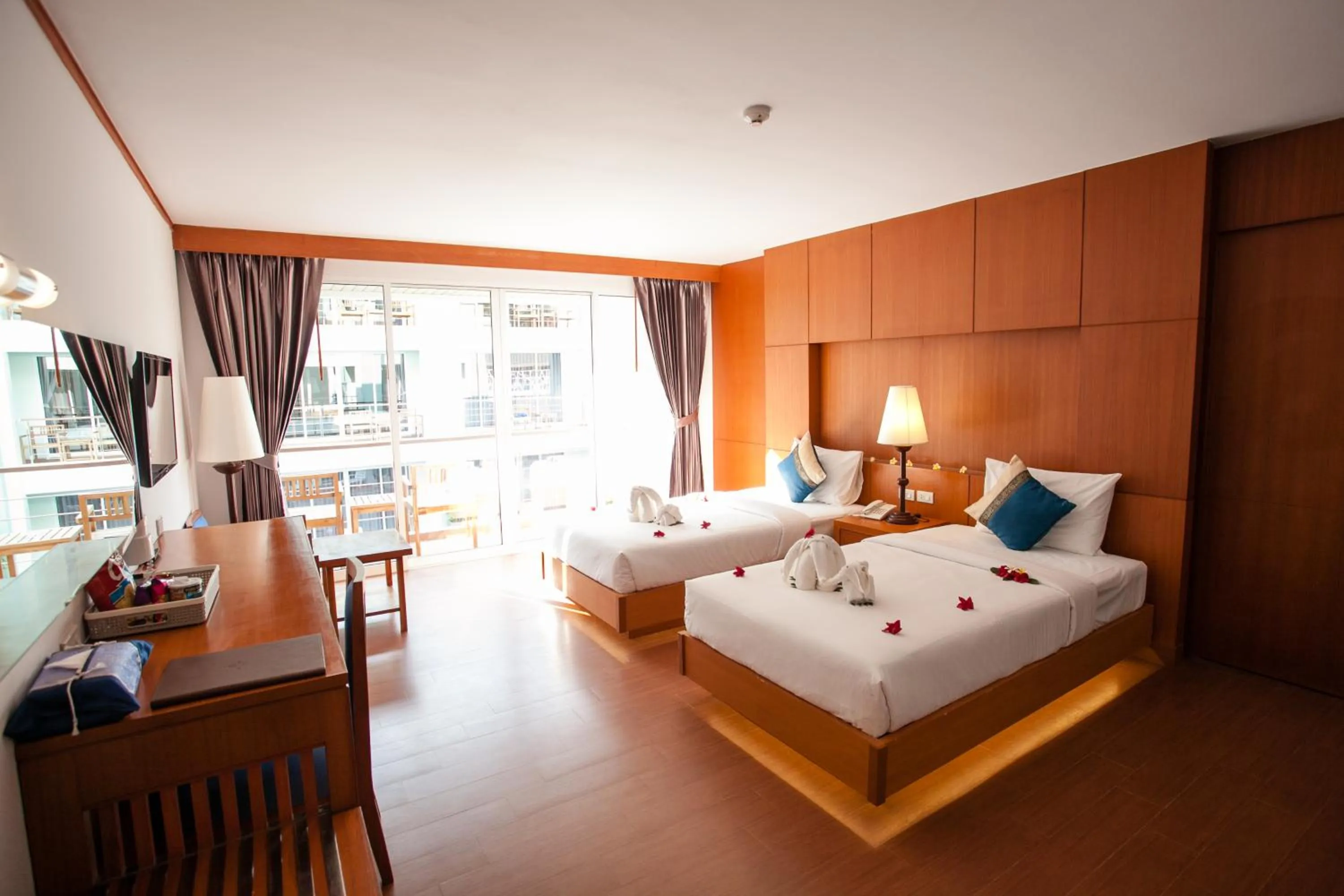 Deluxe Triple Room in Phi Phi Harbour View Hotel-SHA Extra Plus