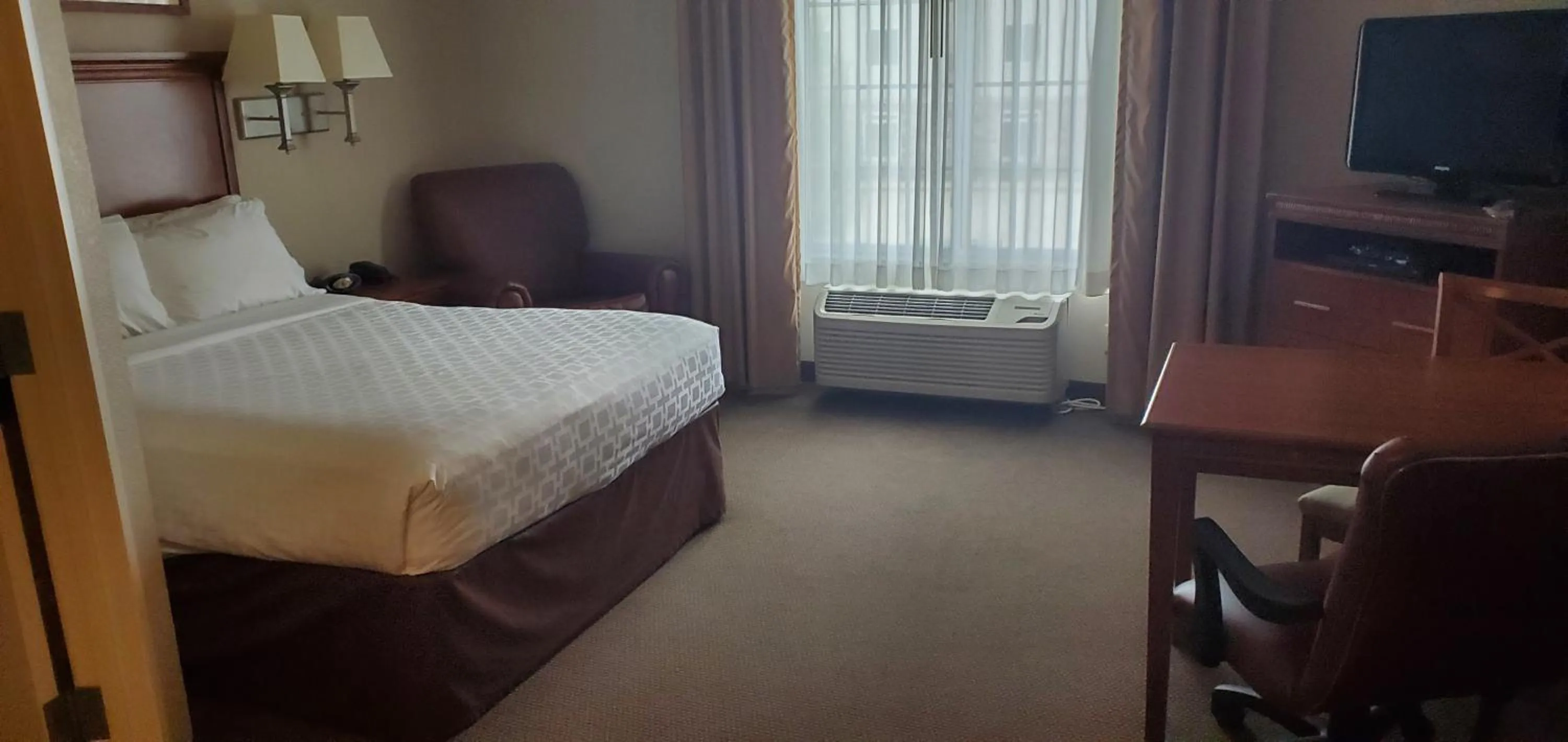Studio Suite in Candlewood Suites Champaign-Urbana University Area by IHG