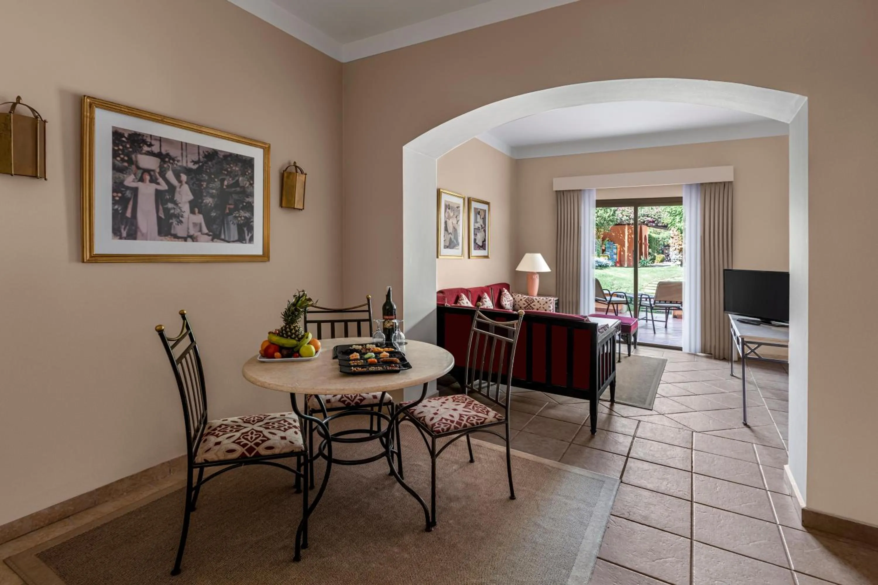 One-Bedroom Apartment Twin beds Garden View in JAZ Makadi Saraya Resort