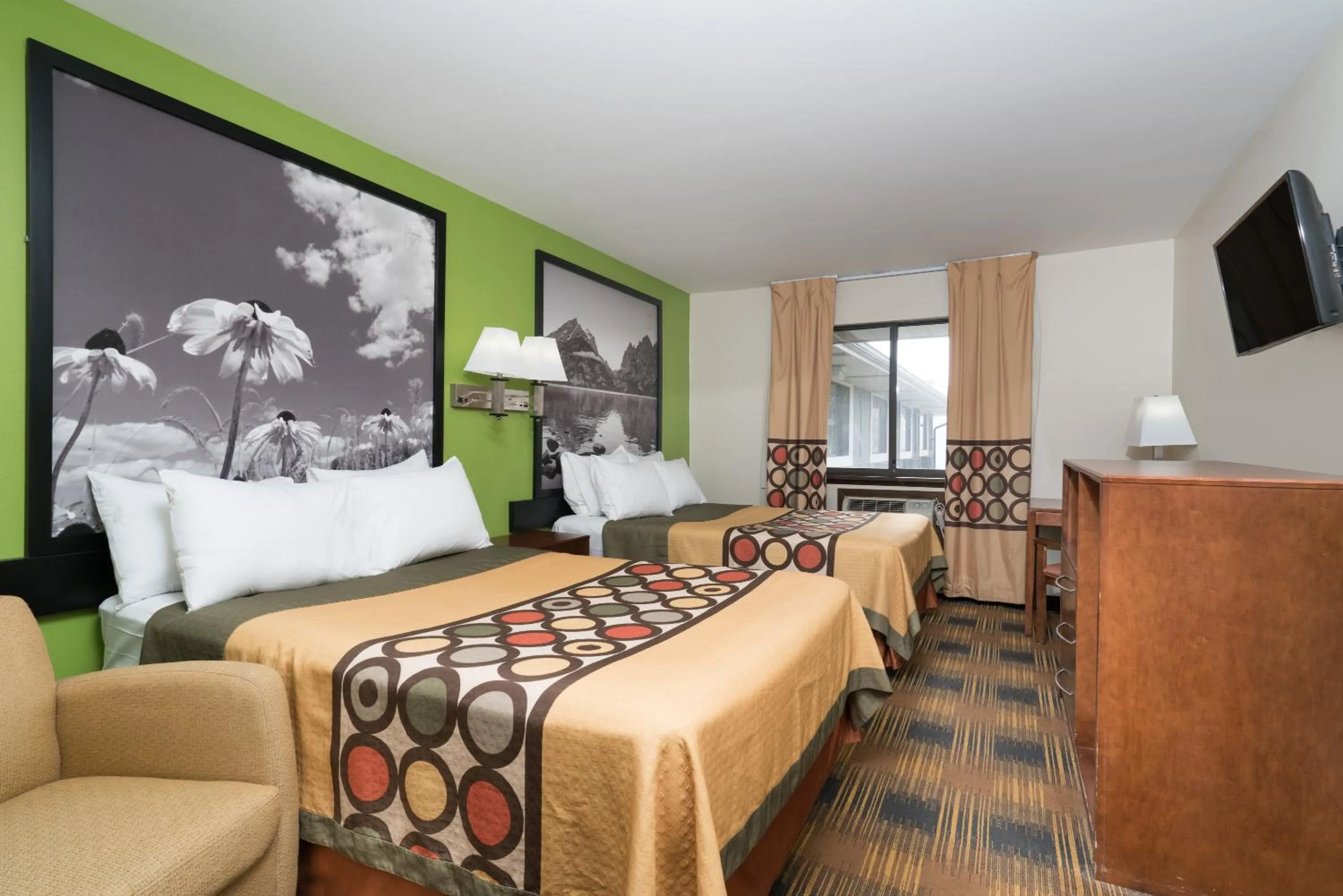 Double Room with Two Double Beds - Second Floor/Non-Smoking in Super 8 by Wyndham Rochester Mayo Clinic Area