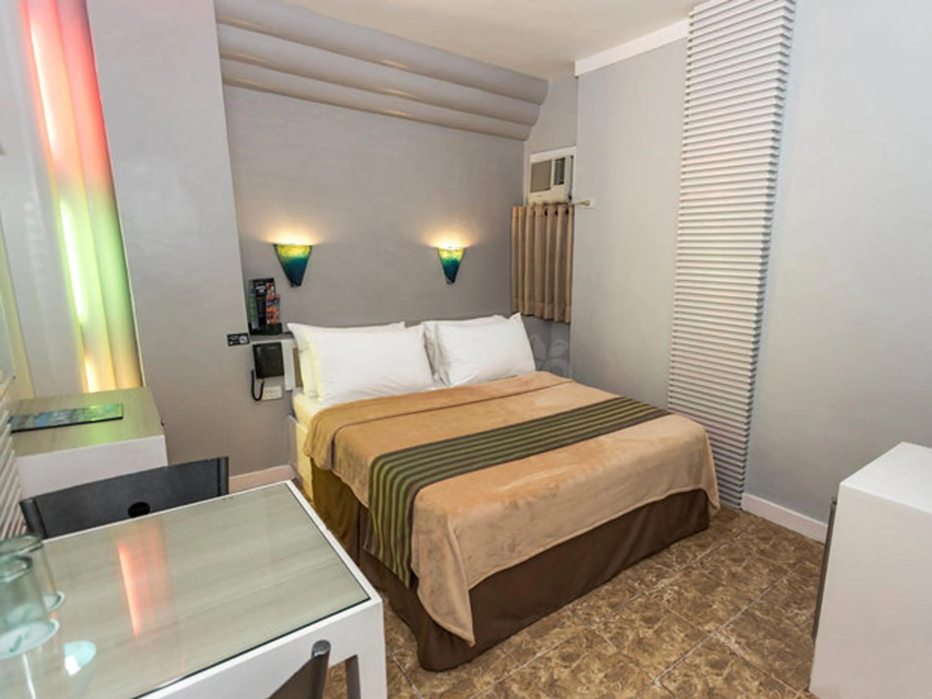 Superior Room in Urban Travellers Hotel