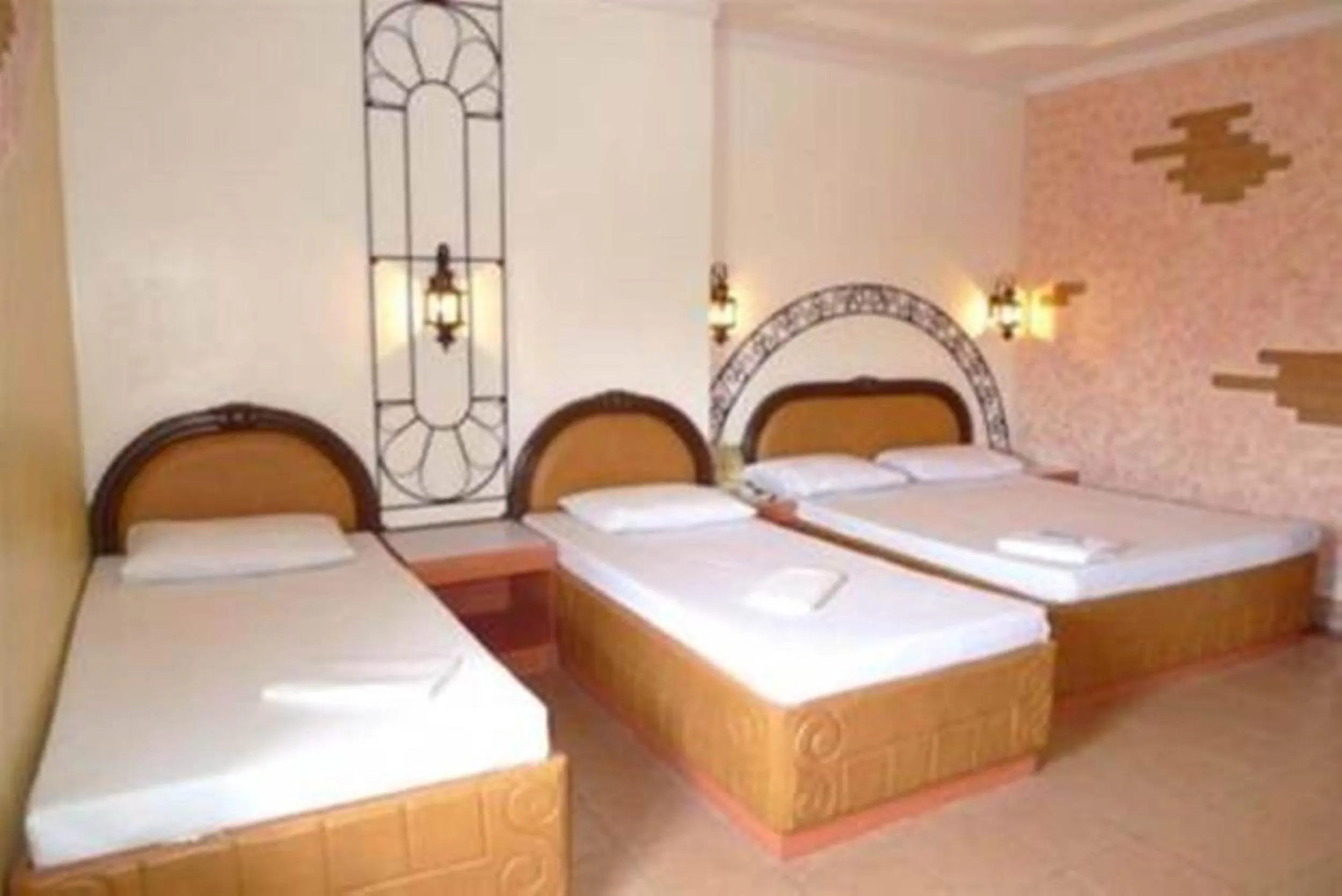 Deluxe Family Room in Urban Travellers Hotel