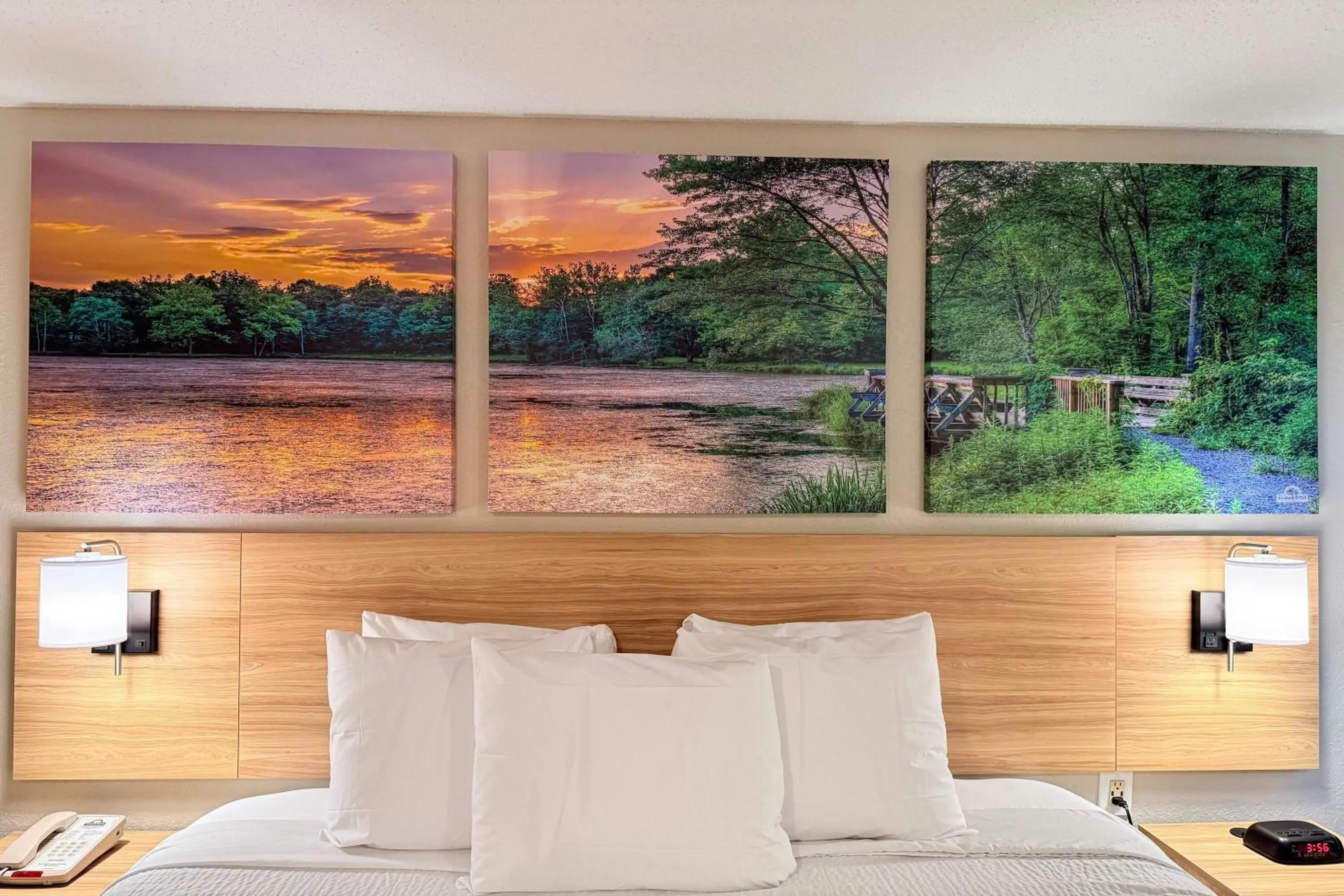 Double Room - Mobility Access/Non-Smoking in Days Inn by Wyndham Torrington