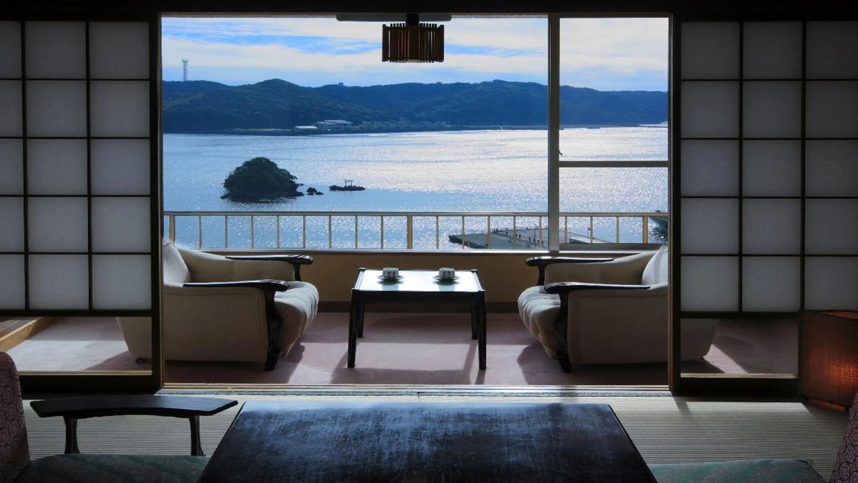 Japanese-Style Twin Room in Kurofune Hotel