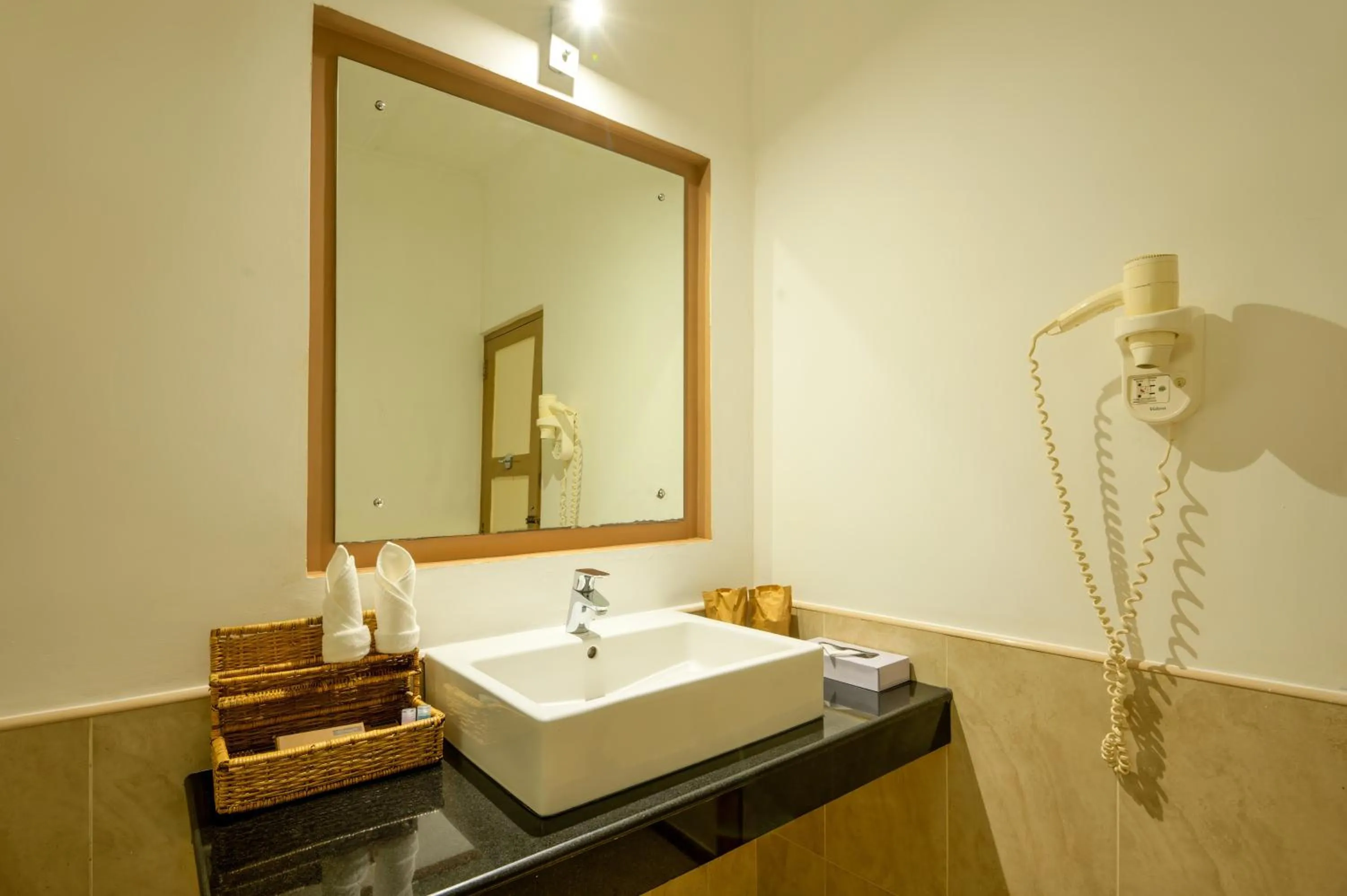 Superior Cottage with 10 minutes FREE Head Massage maximum for 1 person per room & 15% Discount on Beverages in Sigiriya Village