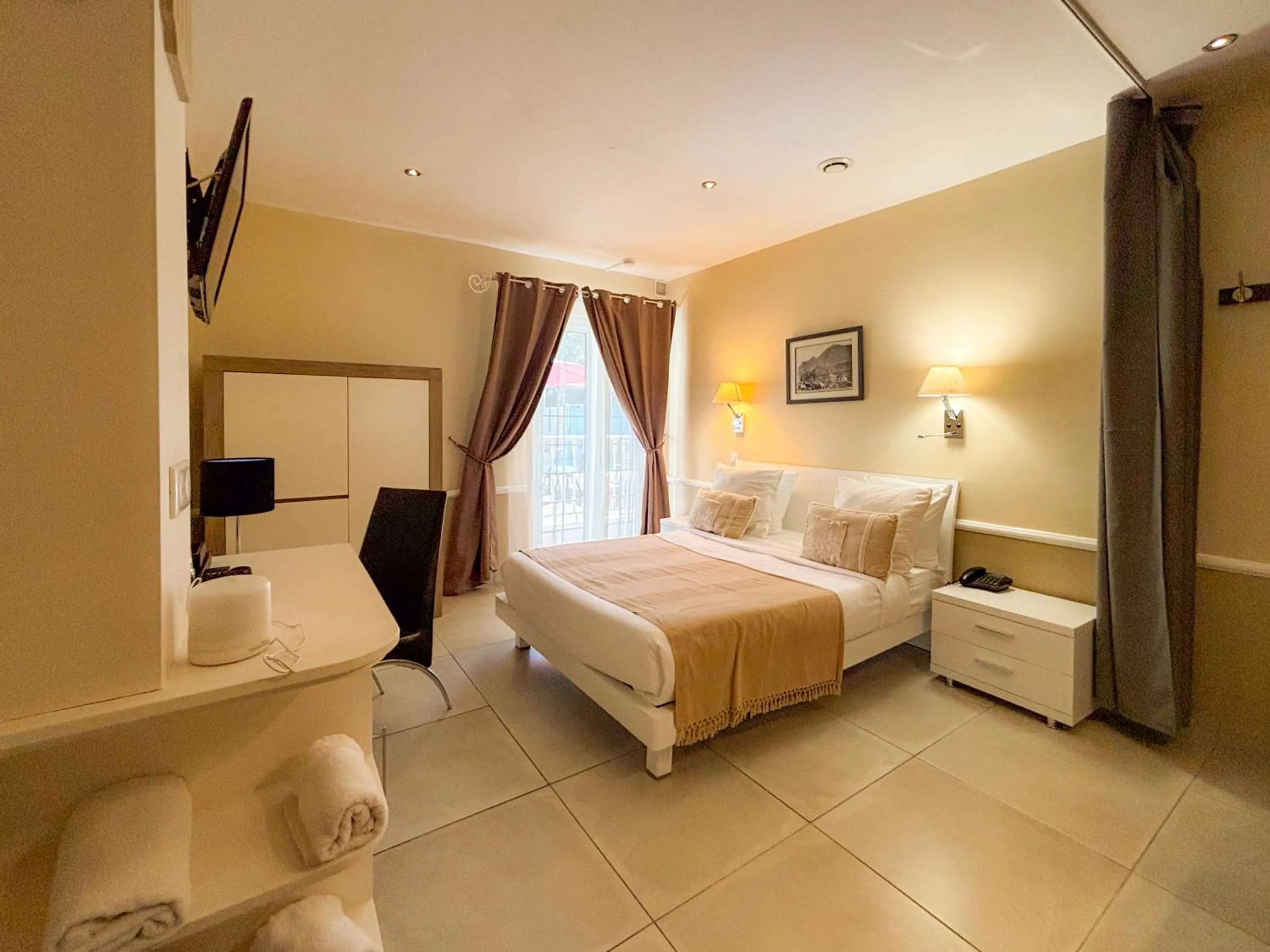 Superior Double Room in Hotel Le Cilaos