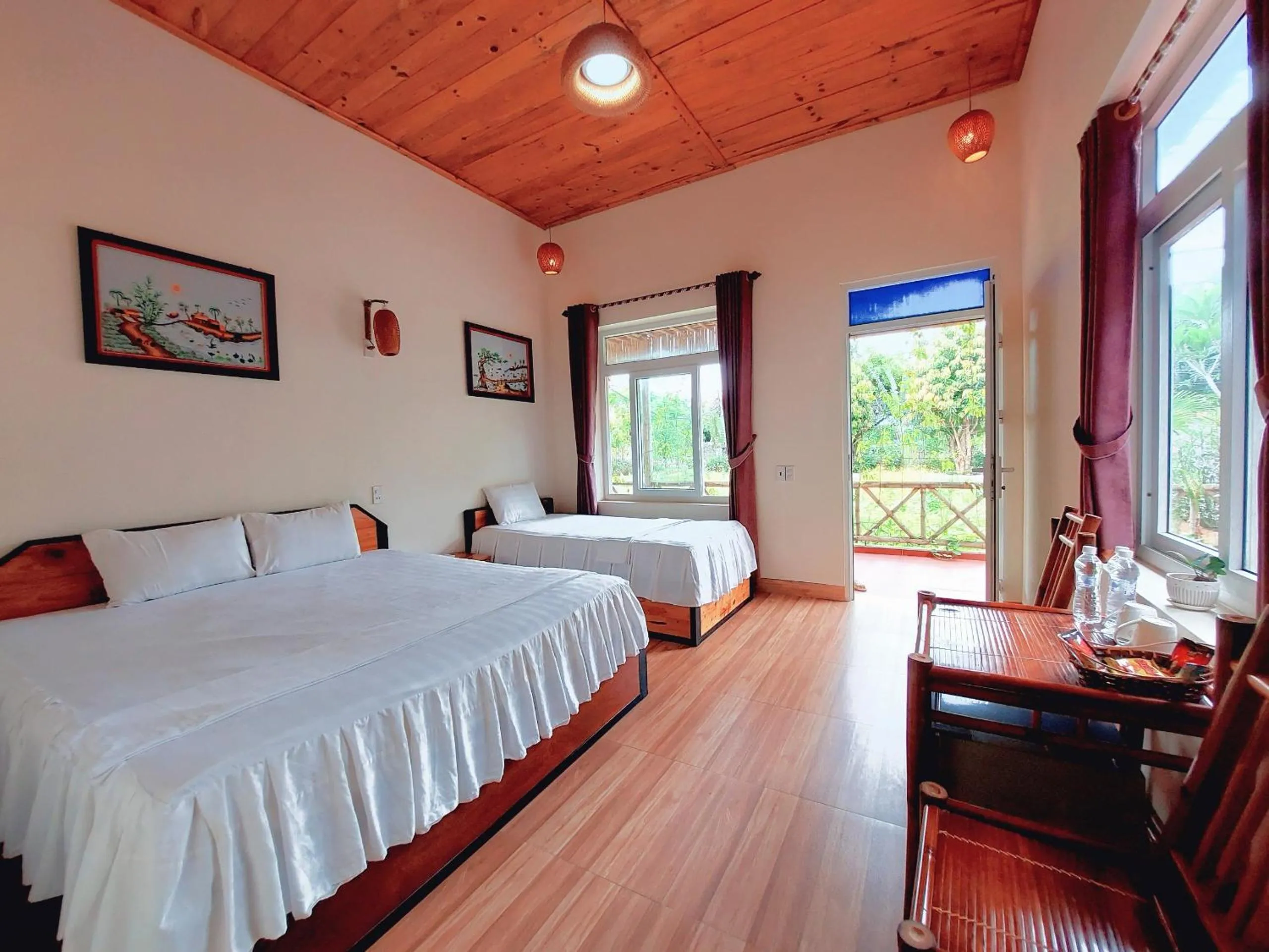 Deluxe Double or Twin Room in Ninh Binh Mountain Side Homestay & Cafe