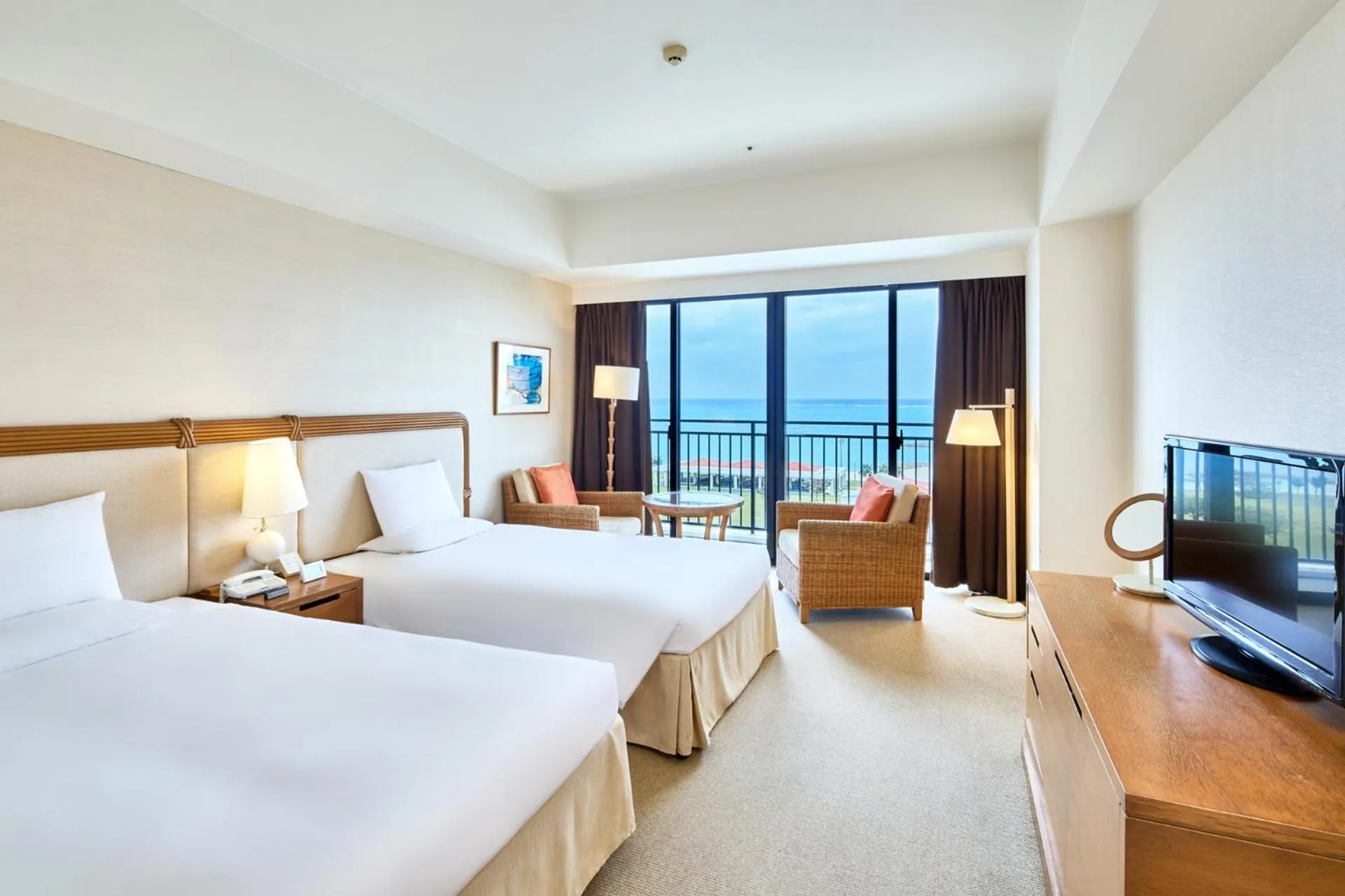 Superior Room with Ocean View - 3-5F	 in Southern Beach Hotel & Resort