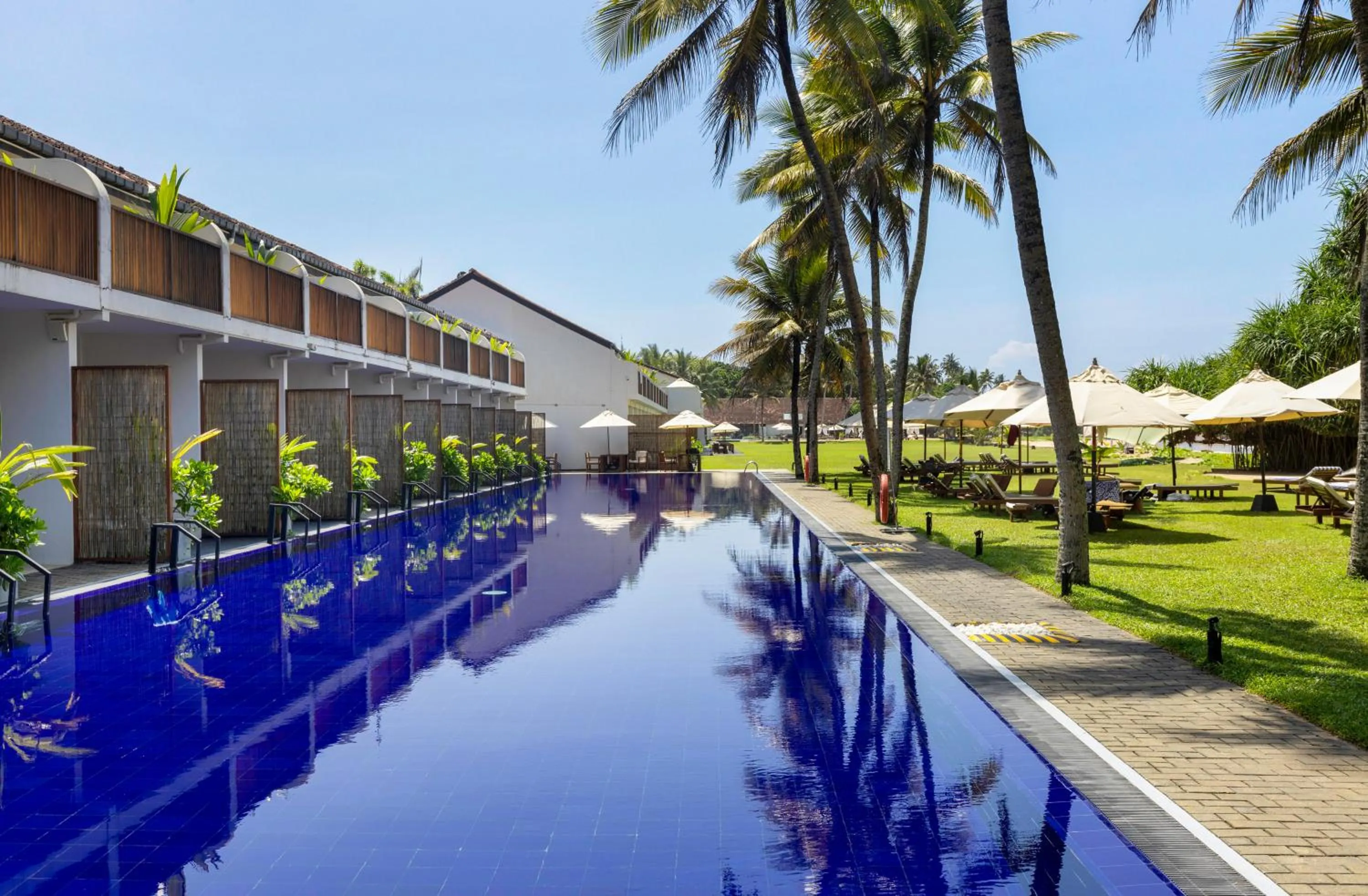 Luxury Sea View room with Direct Pool Access and Terrace - single occupancy - Early check in/Late check out on availability + 10% Discount on Food/Beverages & Balinese Spa in EKHO Surf Bentota