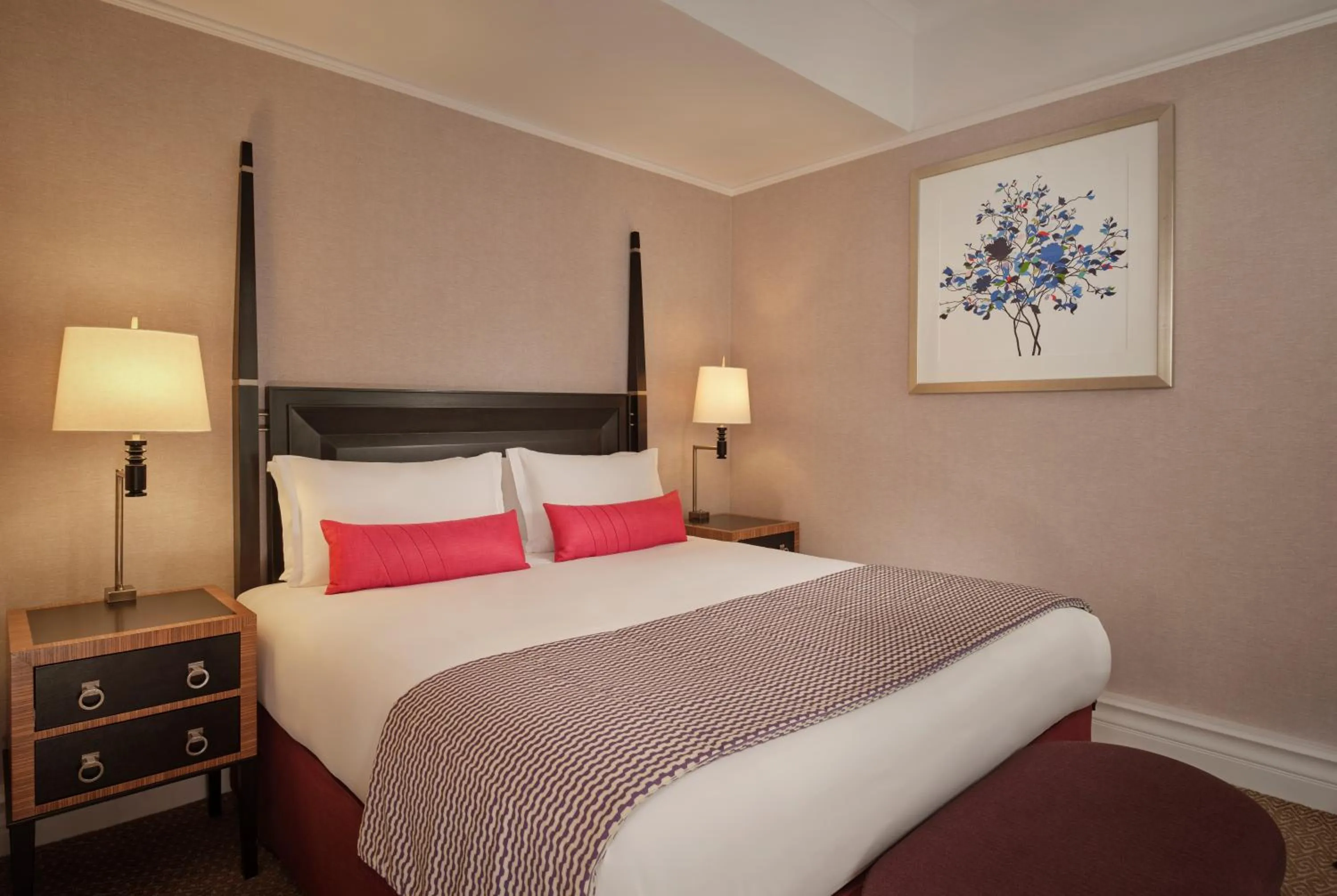 Junior Suite, 1 King, Sofa bed  in St. Ermin's Hotel, Autograph Collection