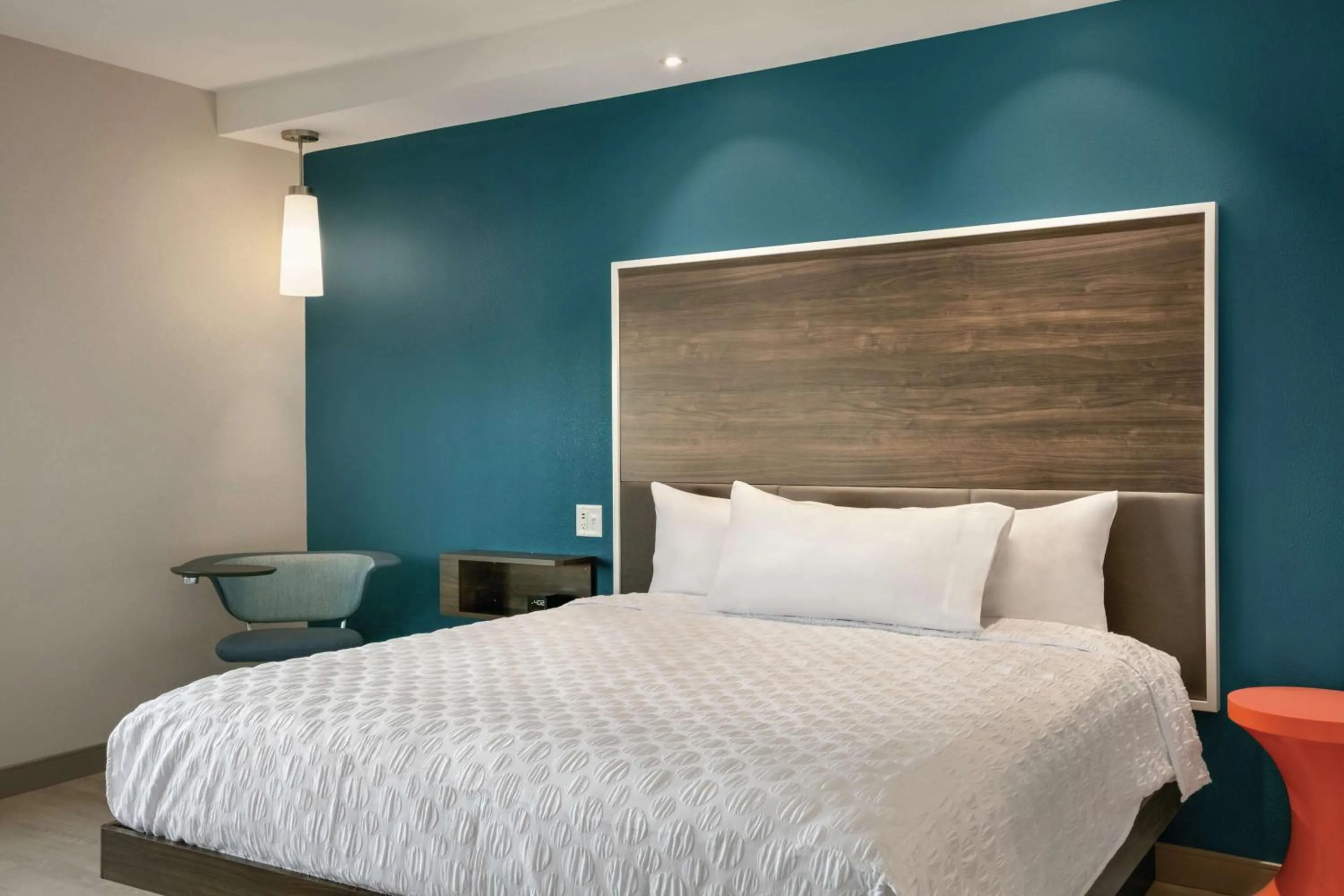 King Room - Hearing Access in Tru By Hilton Charlotte Ayrsley