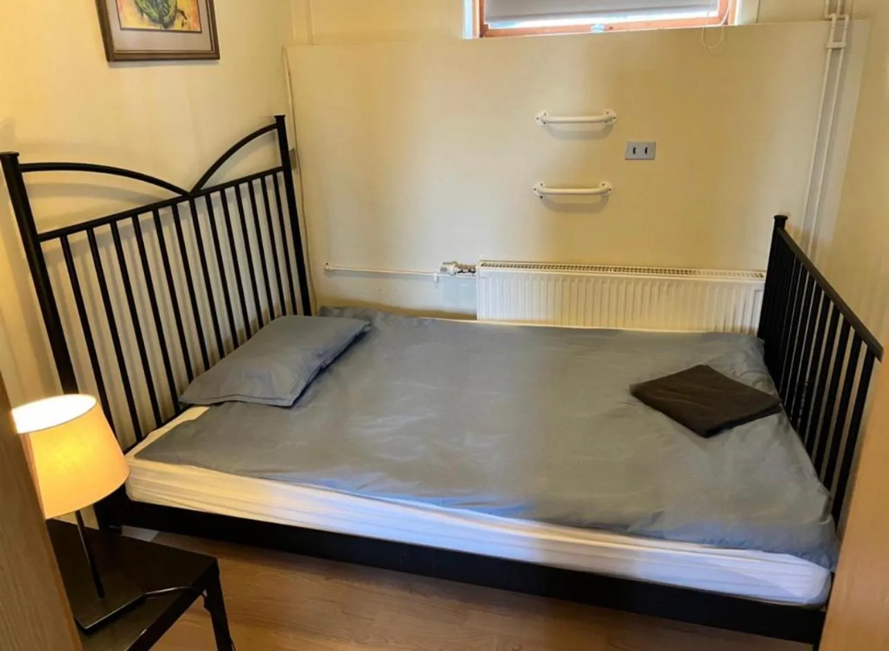Single Room in Reykjavik Peace Center Guesthouse