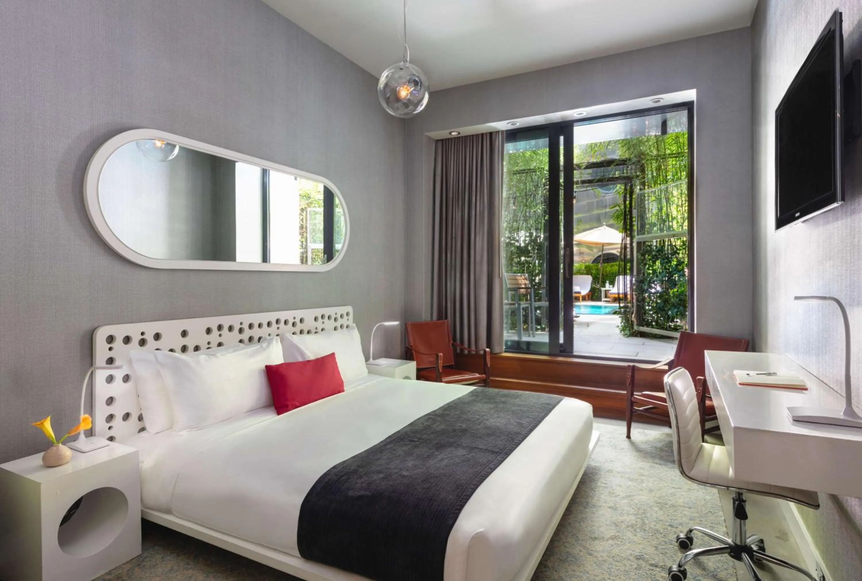 King Room with Roll-in Shower and Pool Access in Dream Downtown, by Hyatt