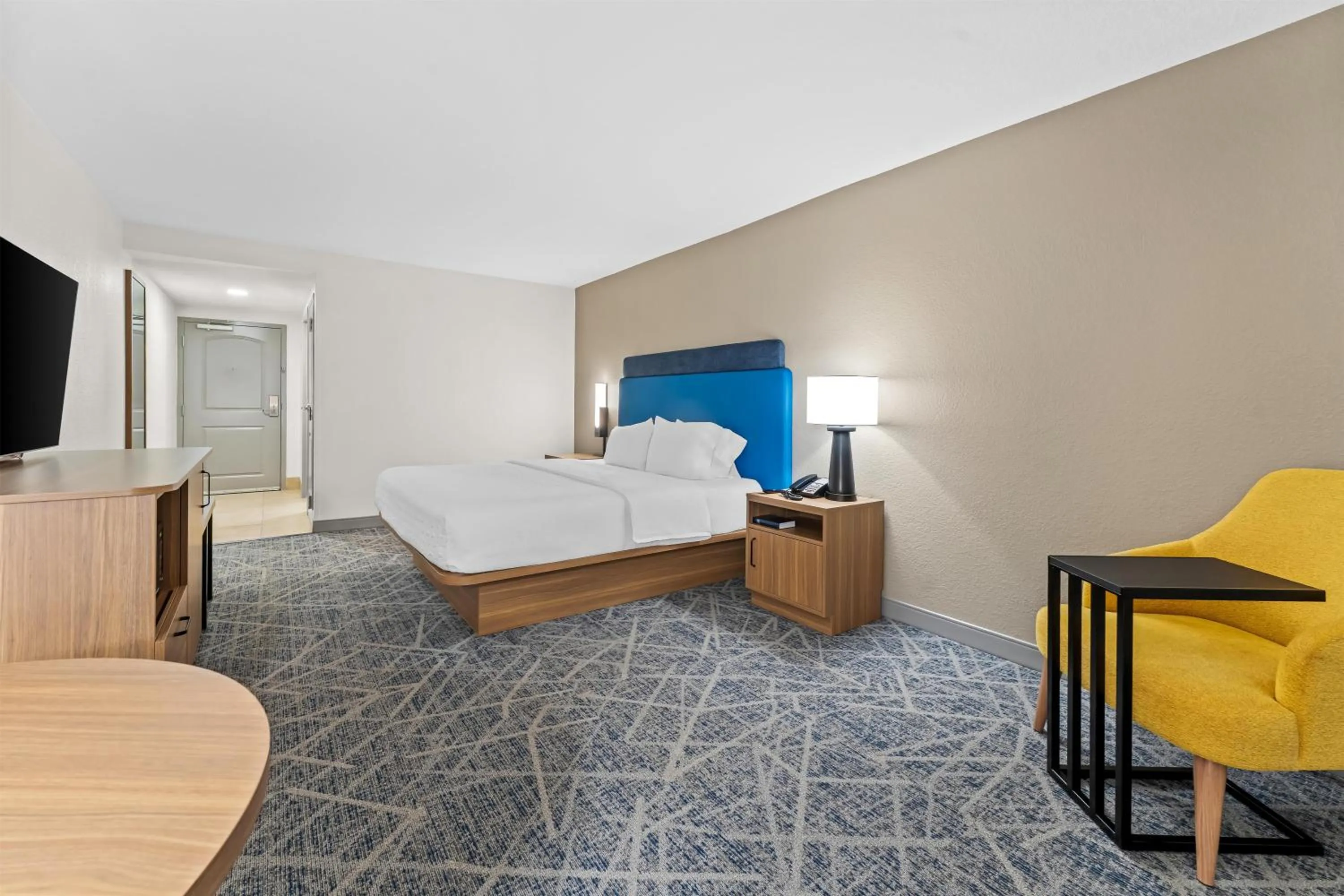 King Room with King Bed - Non-Smoking in Hampton Inn & Suites Tifton